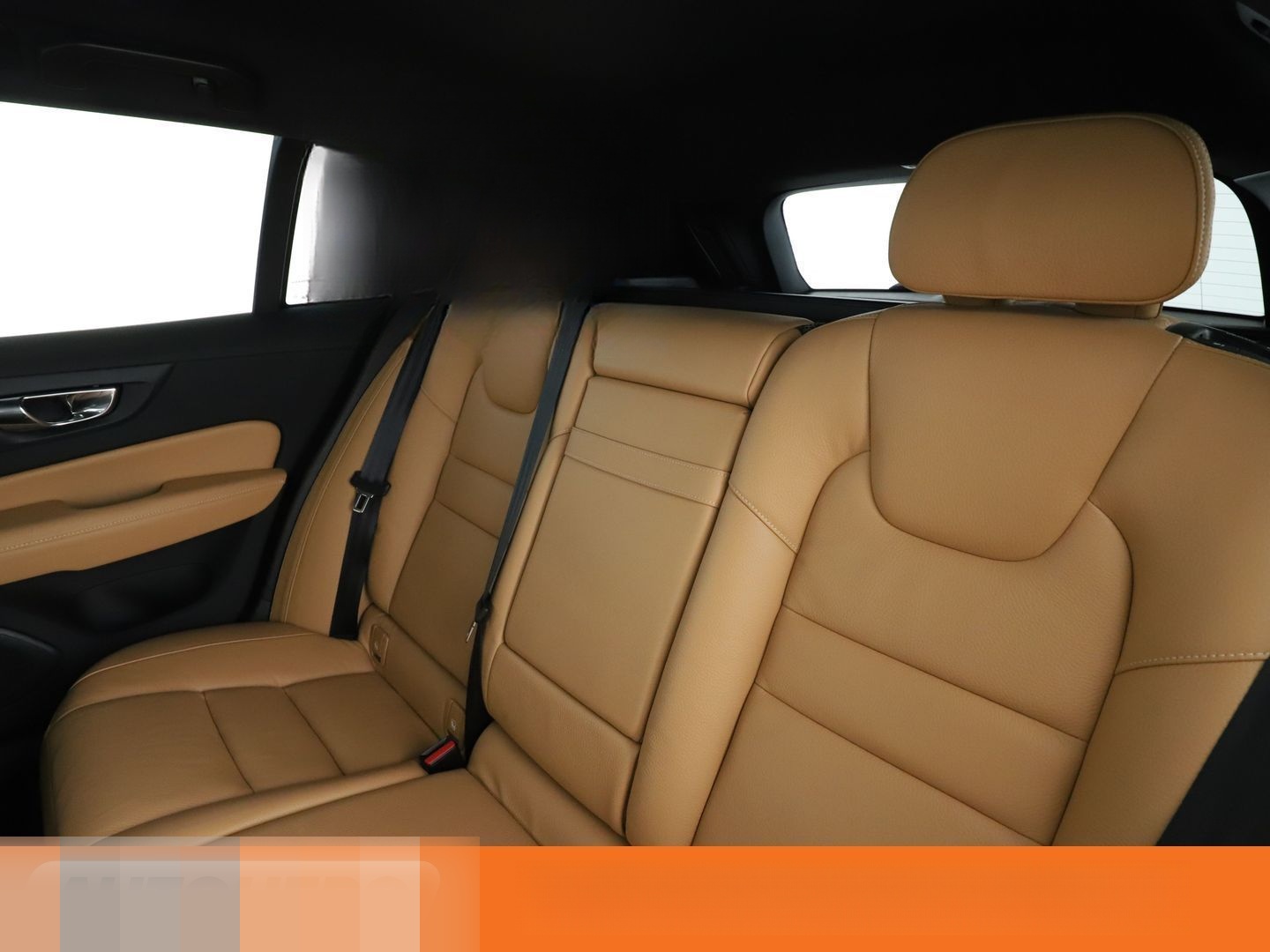 Volvo V60 2.0 D4 Inscription Aut*NAVI*LED*TEMPO*PDC* foto 14