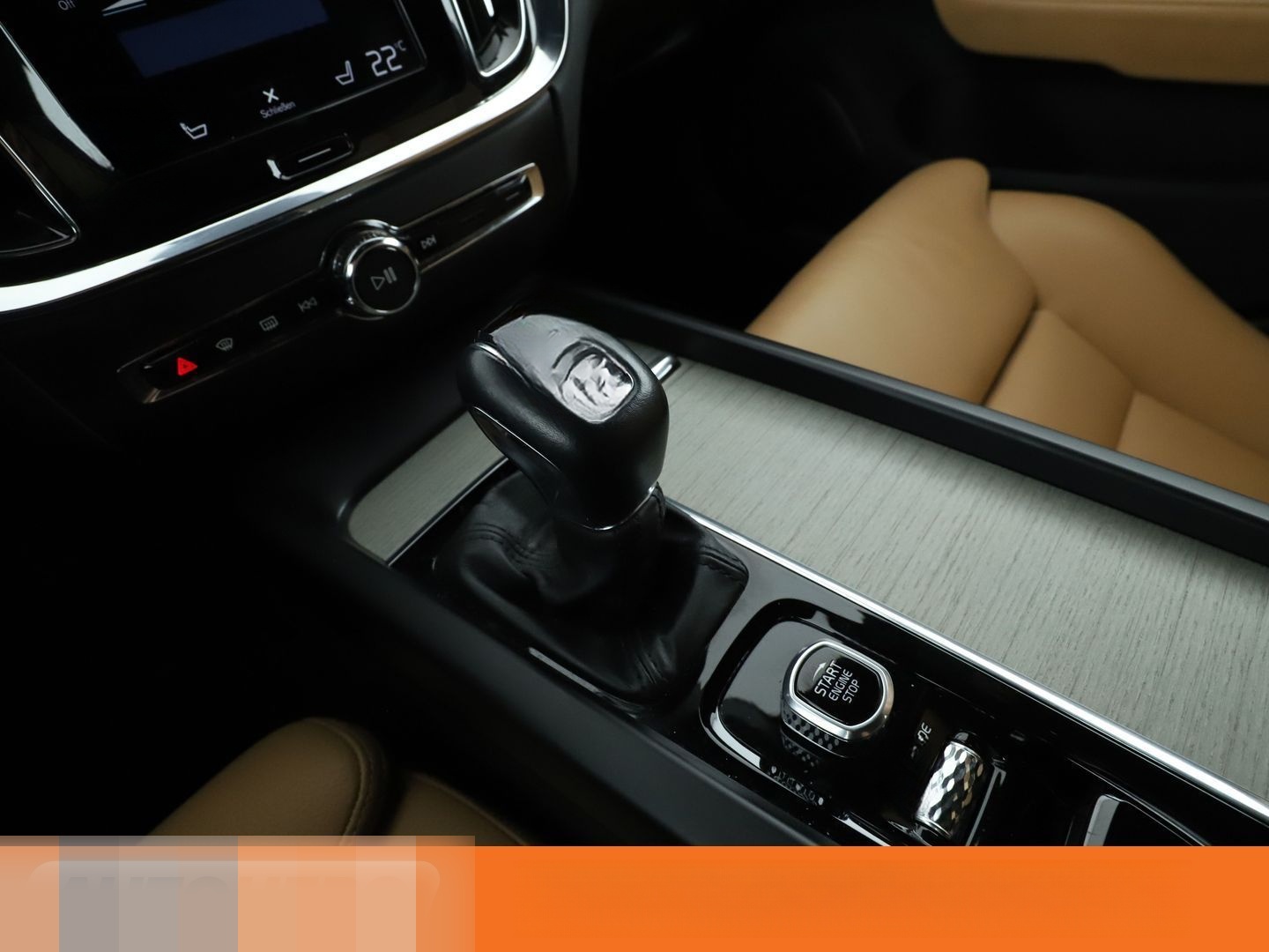 Volvo V60 2.0 D4 Inscription Aut*NAVI*LED*TEMPO*PDC* foto 25