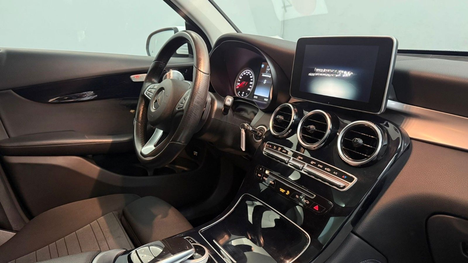 Mercedes-Benz GLC 220 d 4Matic*PANO*BURM*KAMERA* foto 23