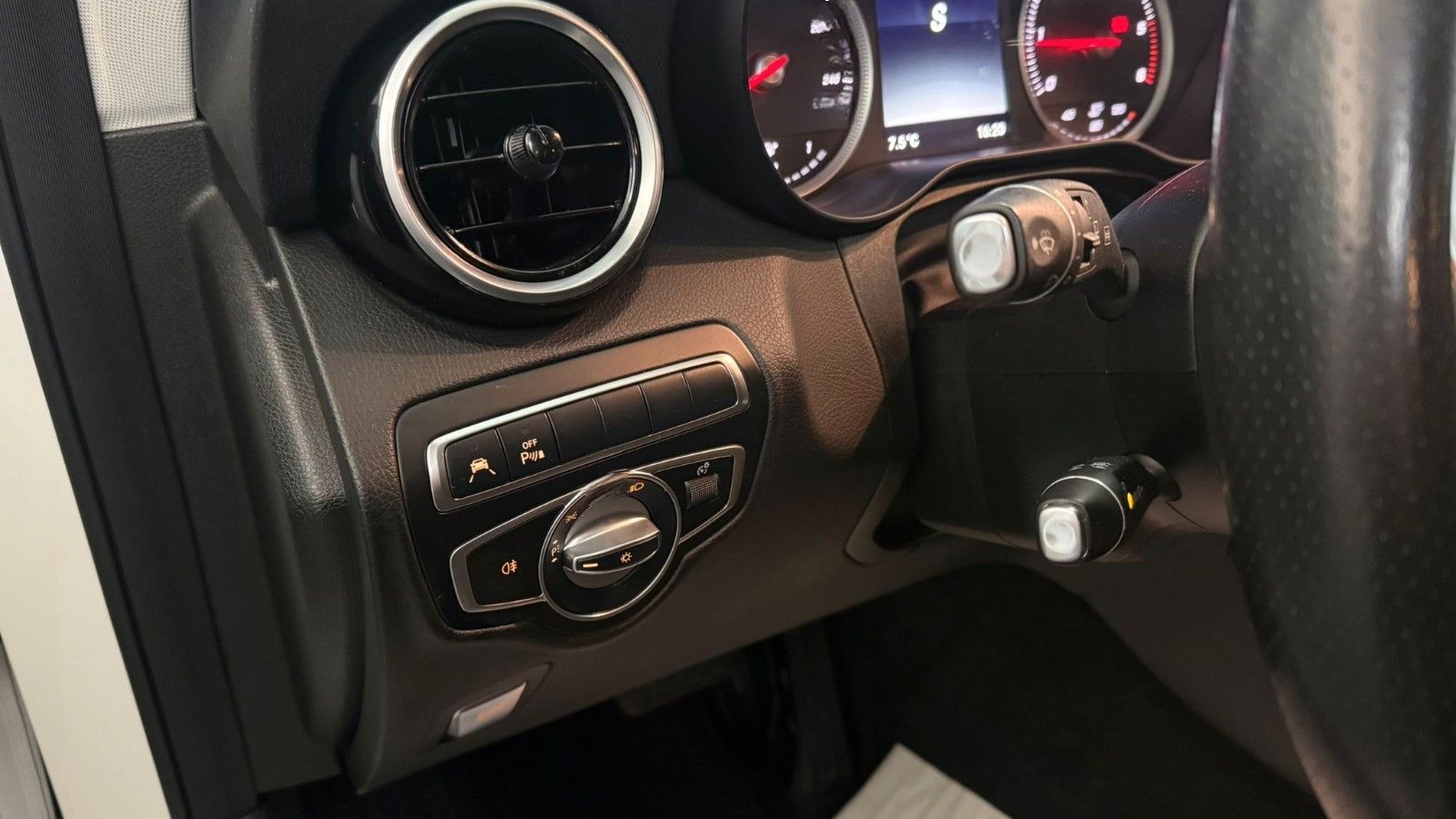 Mercedes-Benz GLC 220 d 4Matic*PANO*BURM*KAMERA* foto 10