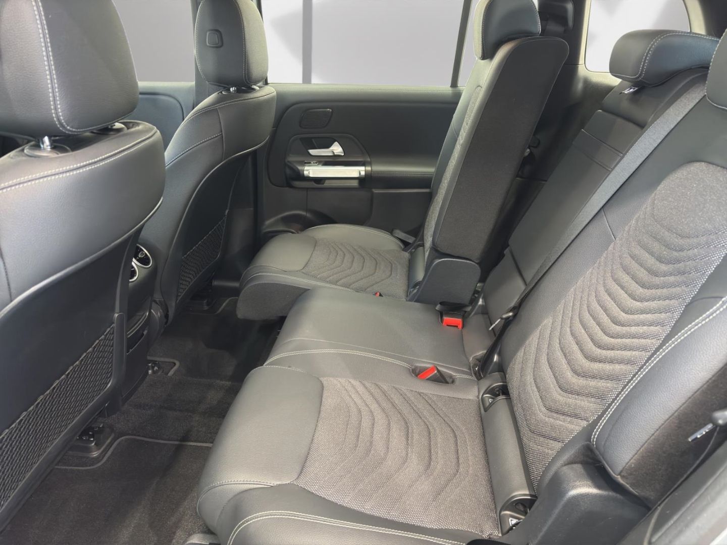 Mercedes-Benz EQB 350 4M PROGRESSIVE ADVANCED PLUS KAMER+SOUND foto 6