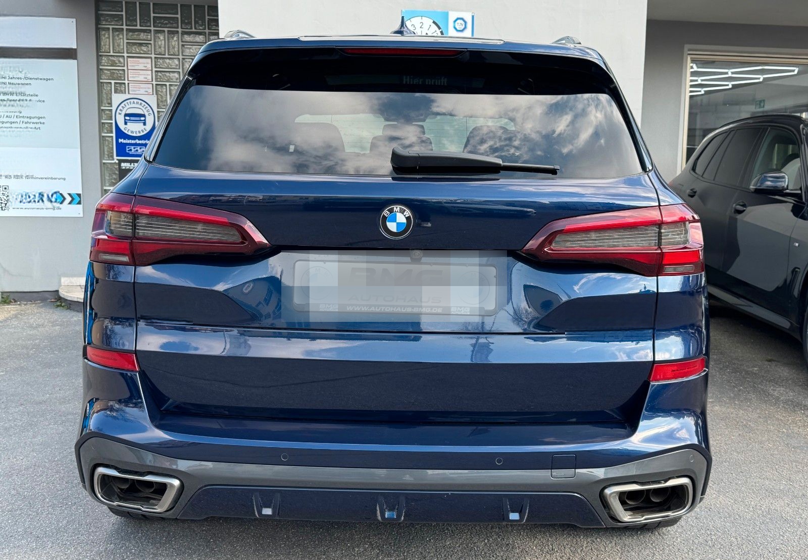 BMW X5 M50i DAProf. PA+ PANO AHK H/K LASER ALARM foto 6