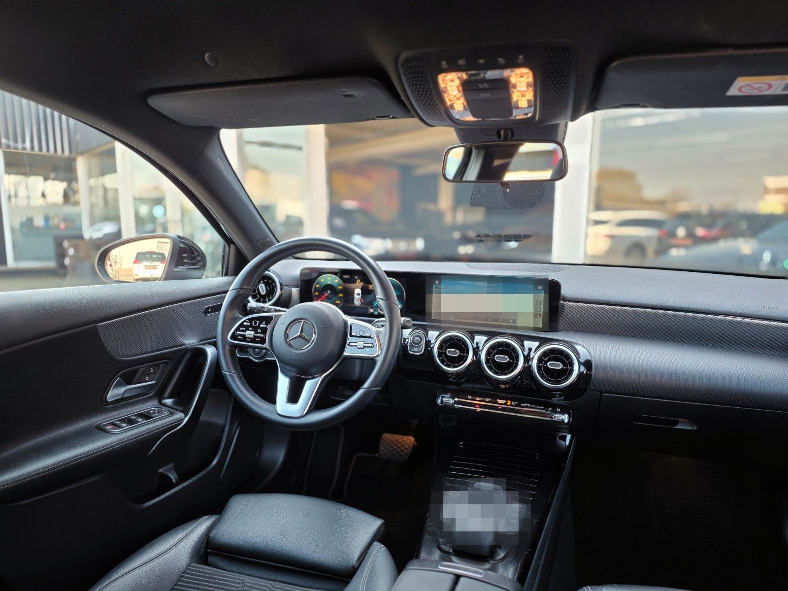 Mercedes-Benz A 180 PDC/KAMERA/AUTOMATIK/1.HAND/LED foto 15