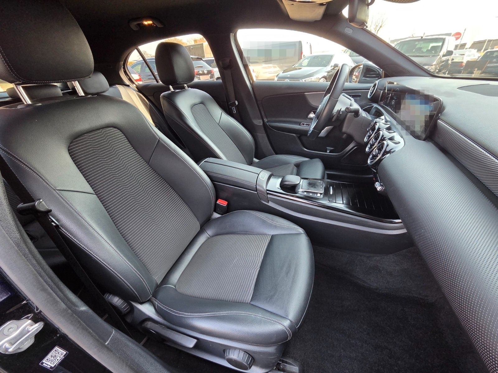 Mercedes-Benz A 180 PDC/KAMERA/AUTOMATIK/1.HAND/LED foto 18