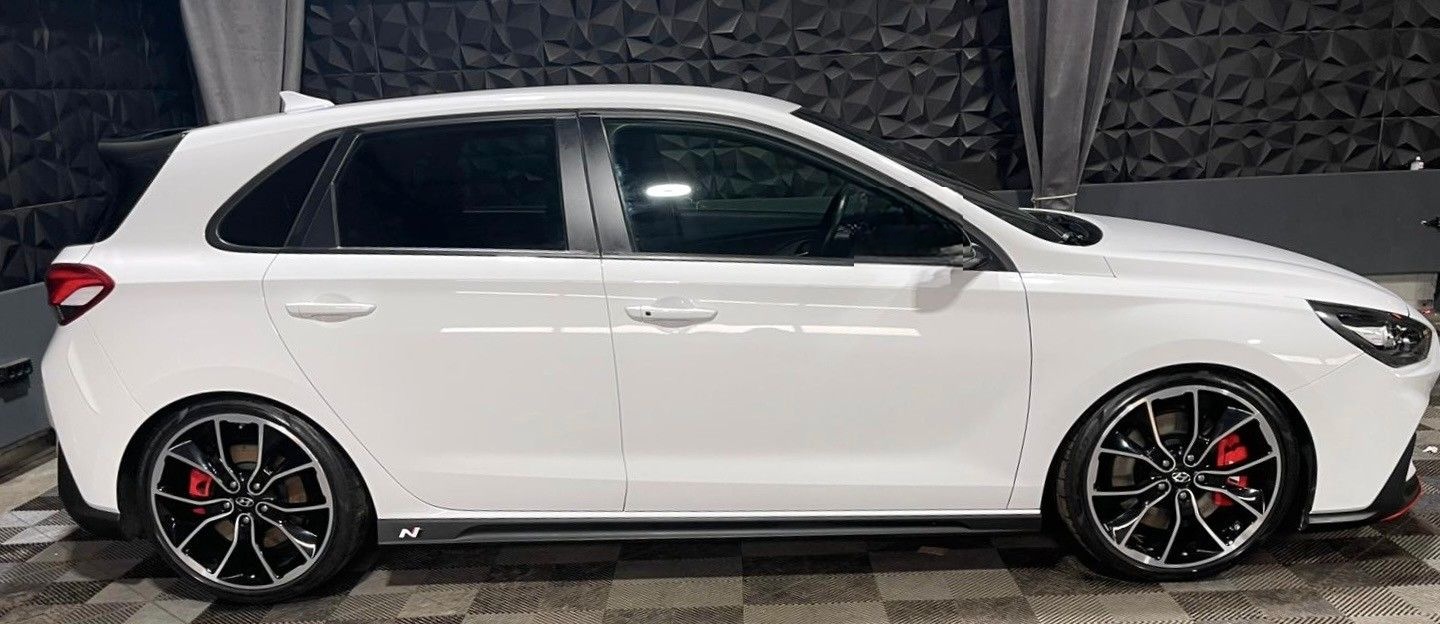 Hyundai i30 N Performance LED, Kamera, Alcantara foto 9