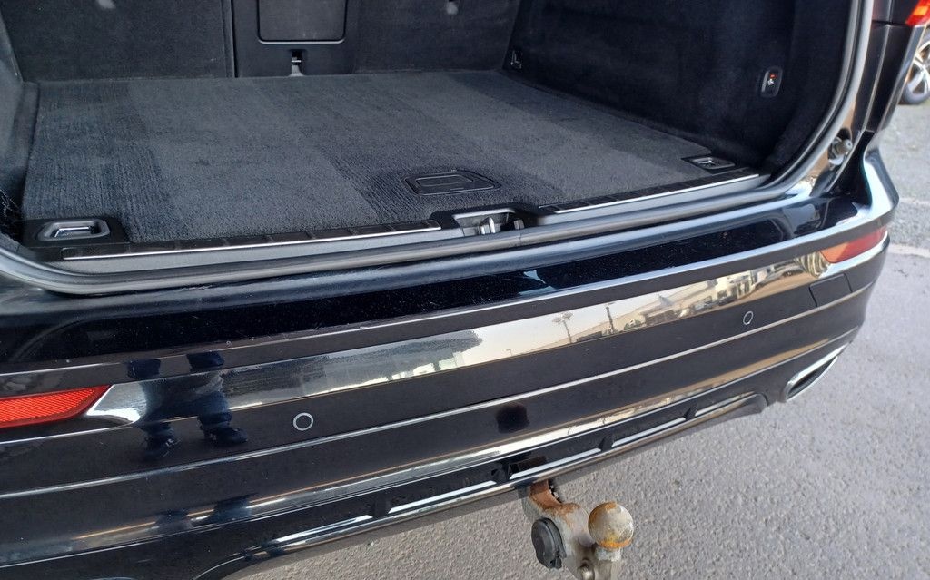 Volvo XC60 T4° R Design° AHK ° Sitzheizung v+h foto 12