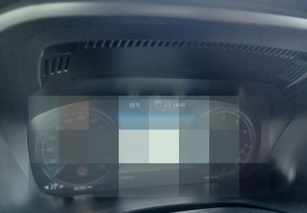 Volvo XC60 T4° R Design° AHK ° Sitzheizung v+h foto 20