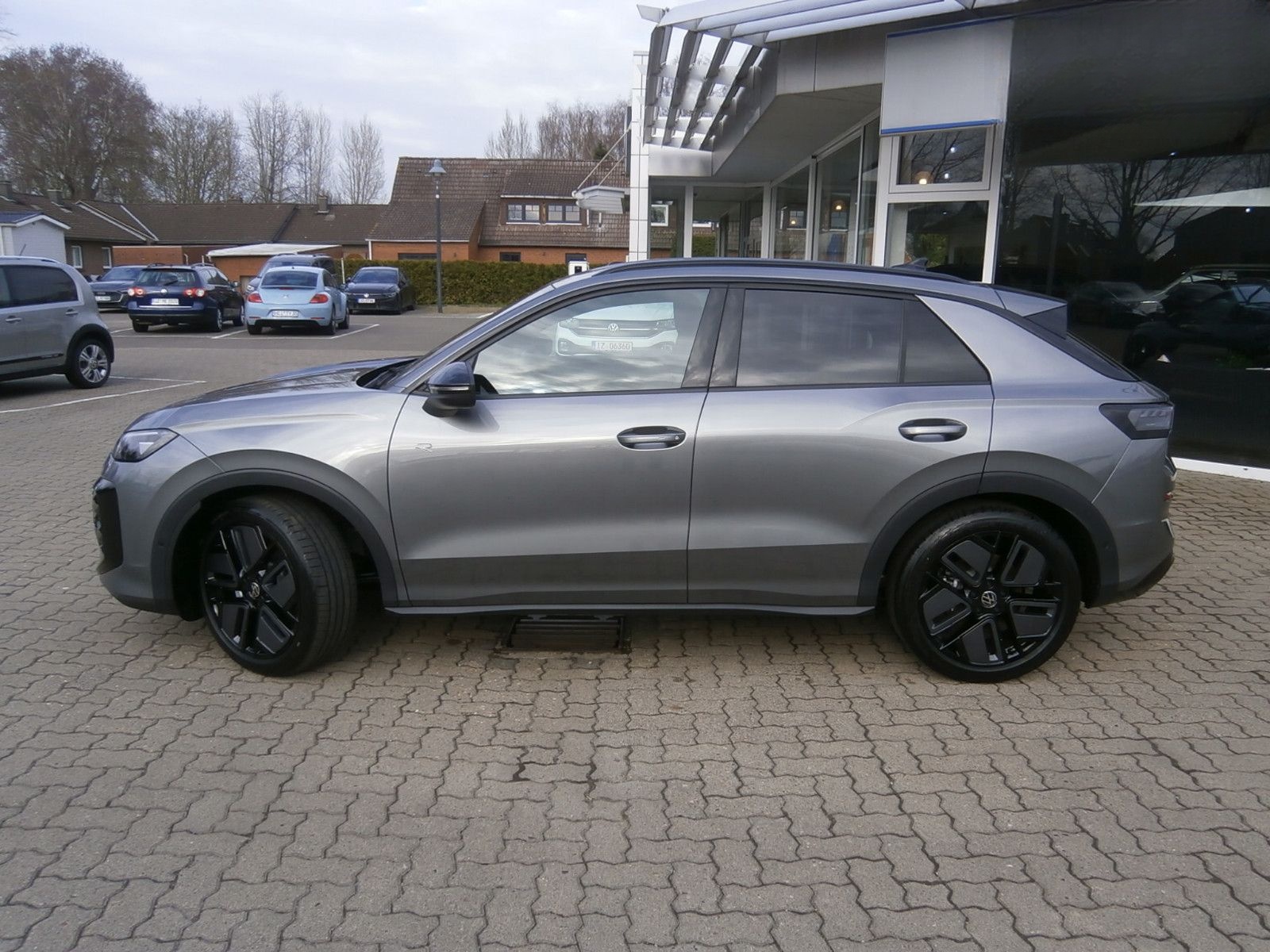 Volkswagen T-Roc R-Line 1.5 eTSI, DSG foto 3
