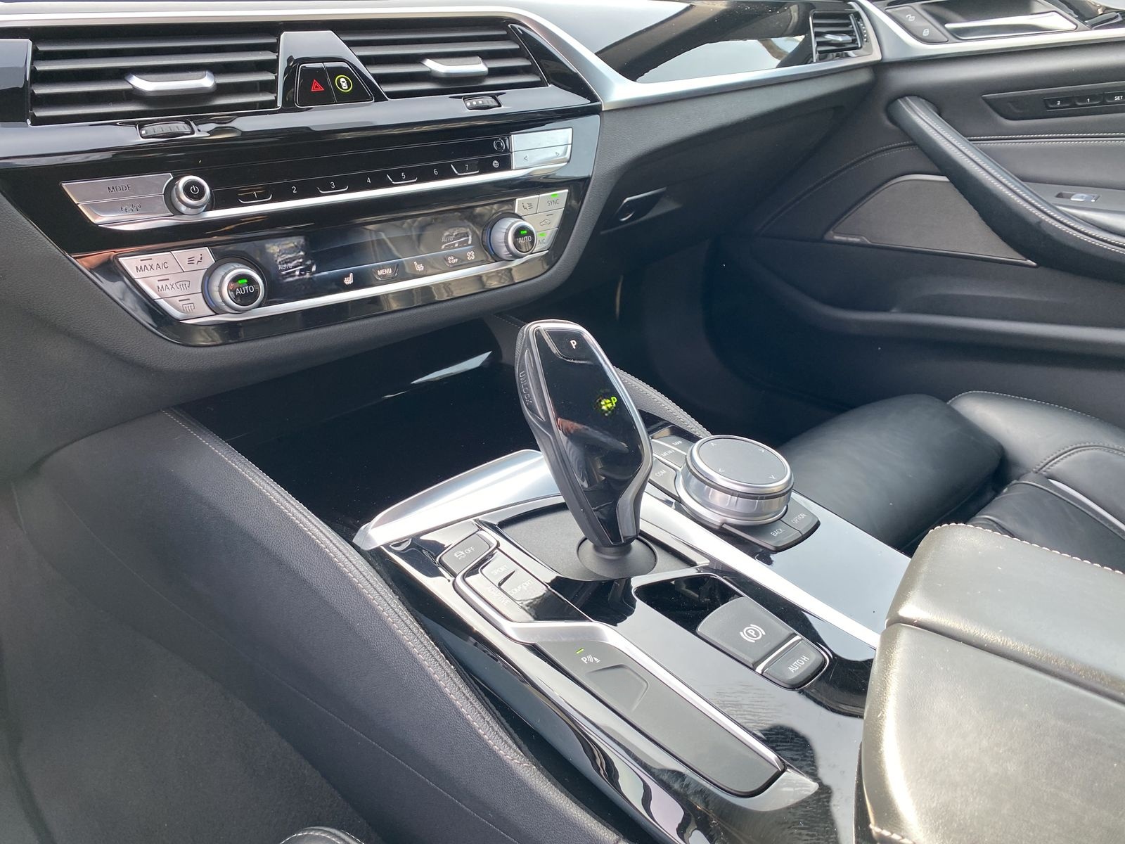 BMW 540d xDrive M-Sport DA+ PA+ Standhzg AHK foto 18