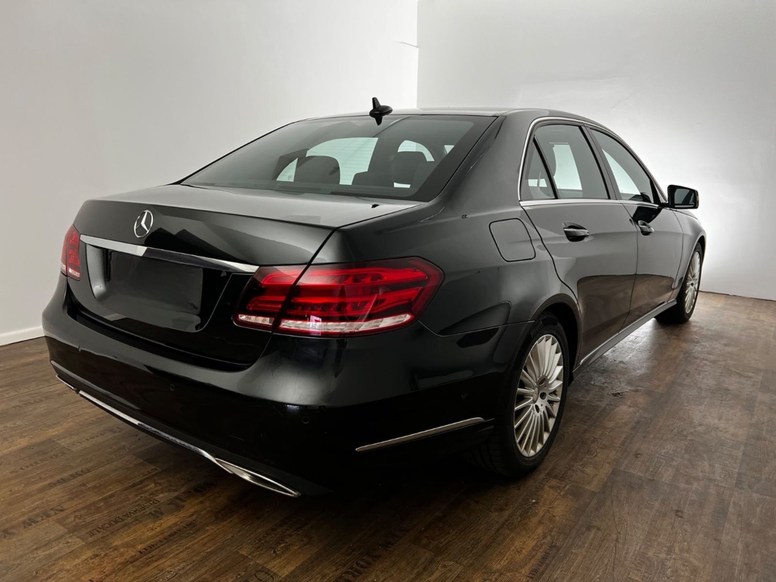 Mercedes-Benz E 350 BlueTec 4Matic /DISTR.+ / V6/ 2016/ 114tKM foto 4
