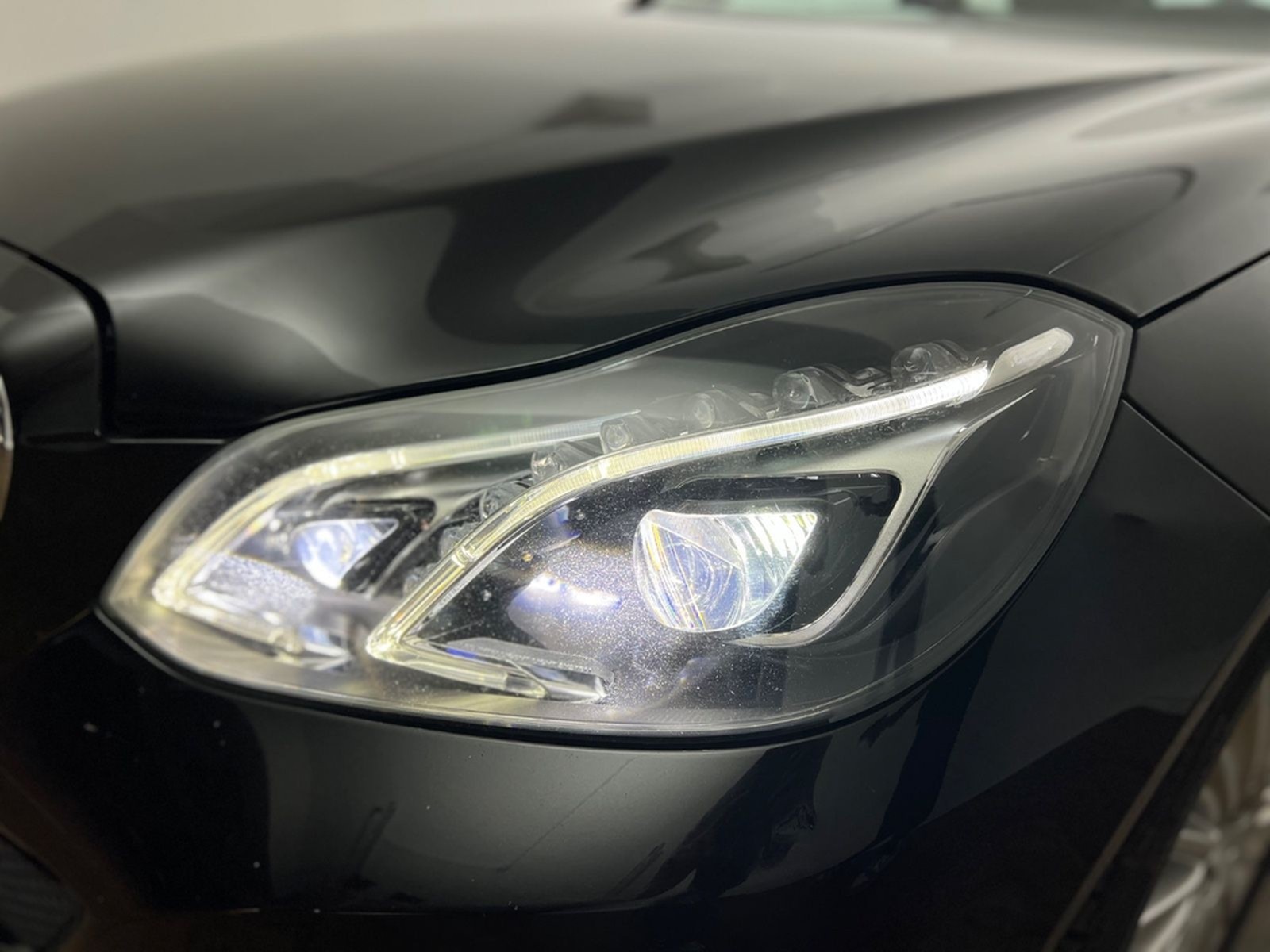 Mercedes-Benz E 350 BlueTec 4Matic /DISTR.+ / V6/ 2016/ 114tKM foto 39