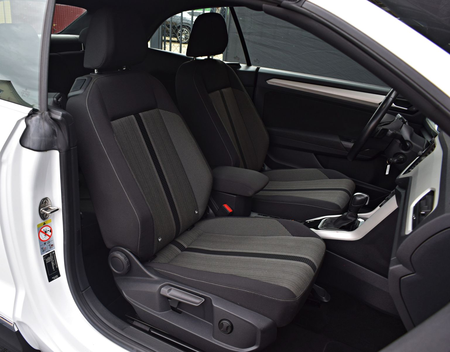 Volkswagen T-Roc 1.5 TSI/STYLE/CABRIO/DAB/TOUCH/SPURHALTEAS foto 14