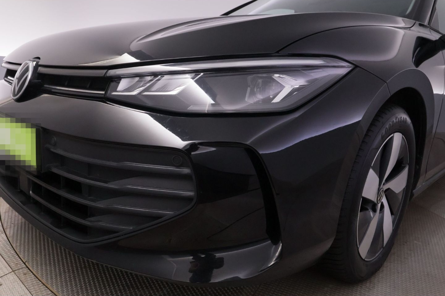 Volkswagen Passat Variant 1.5eTSI DSG+LED+NAVI+TEMPO+PDC foto 13