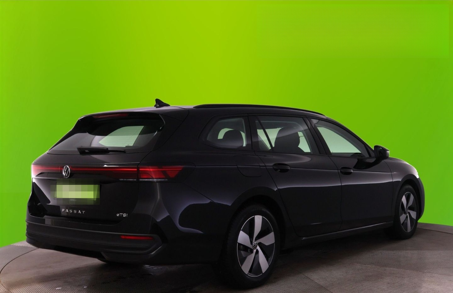 Volkswagen Passat Variant 1.5eTSI DSG+LED+NAVI+TEMPO+PDC foto 3