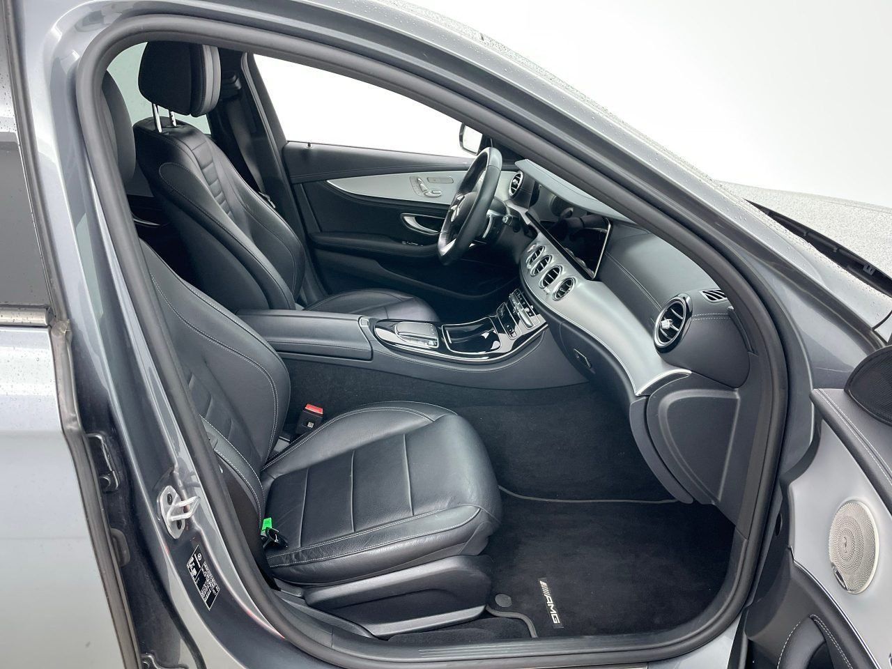 Mercedes-Benz E 300 de AMG Line Burmester Wide SpoSi BLIS Key foto 9
