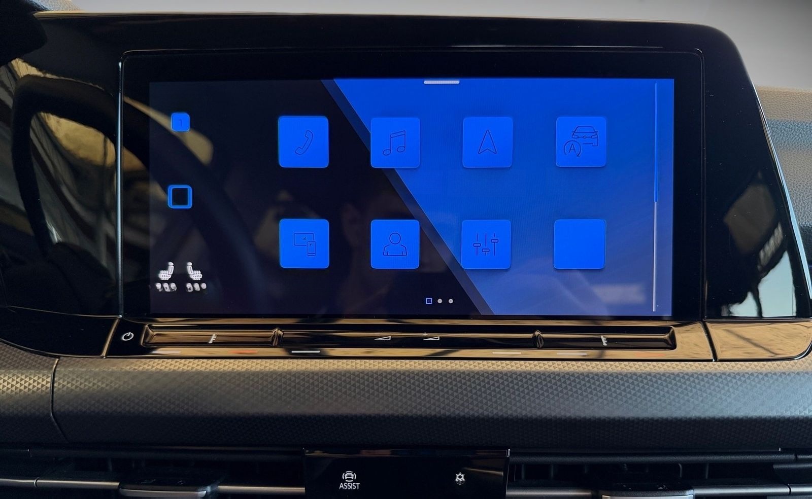Volkswagen Golf VIII 1.5 TSI Active Navi.LED.LightAssist.AP foto 7