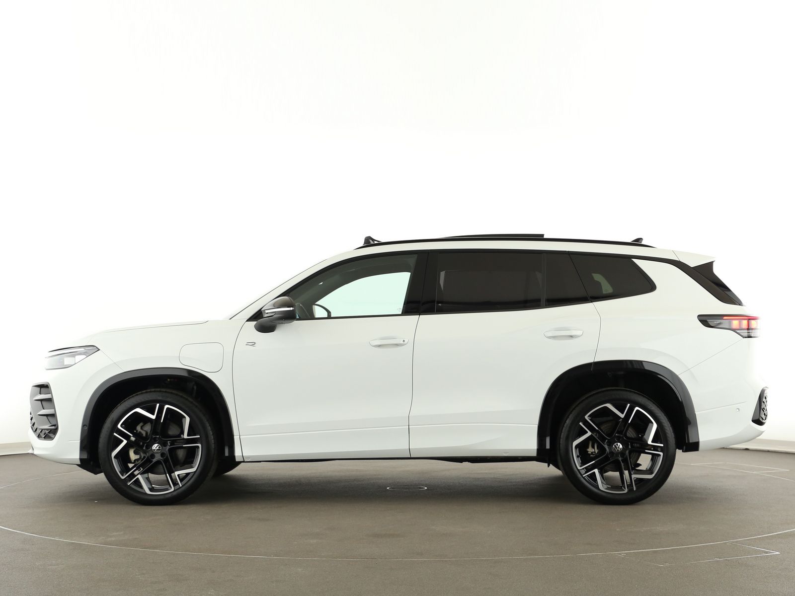 Volkswagen Tayron 1.5eHybrid 272PS R-Line NaviProMax AHK 20 foto 4
