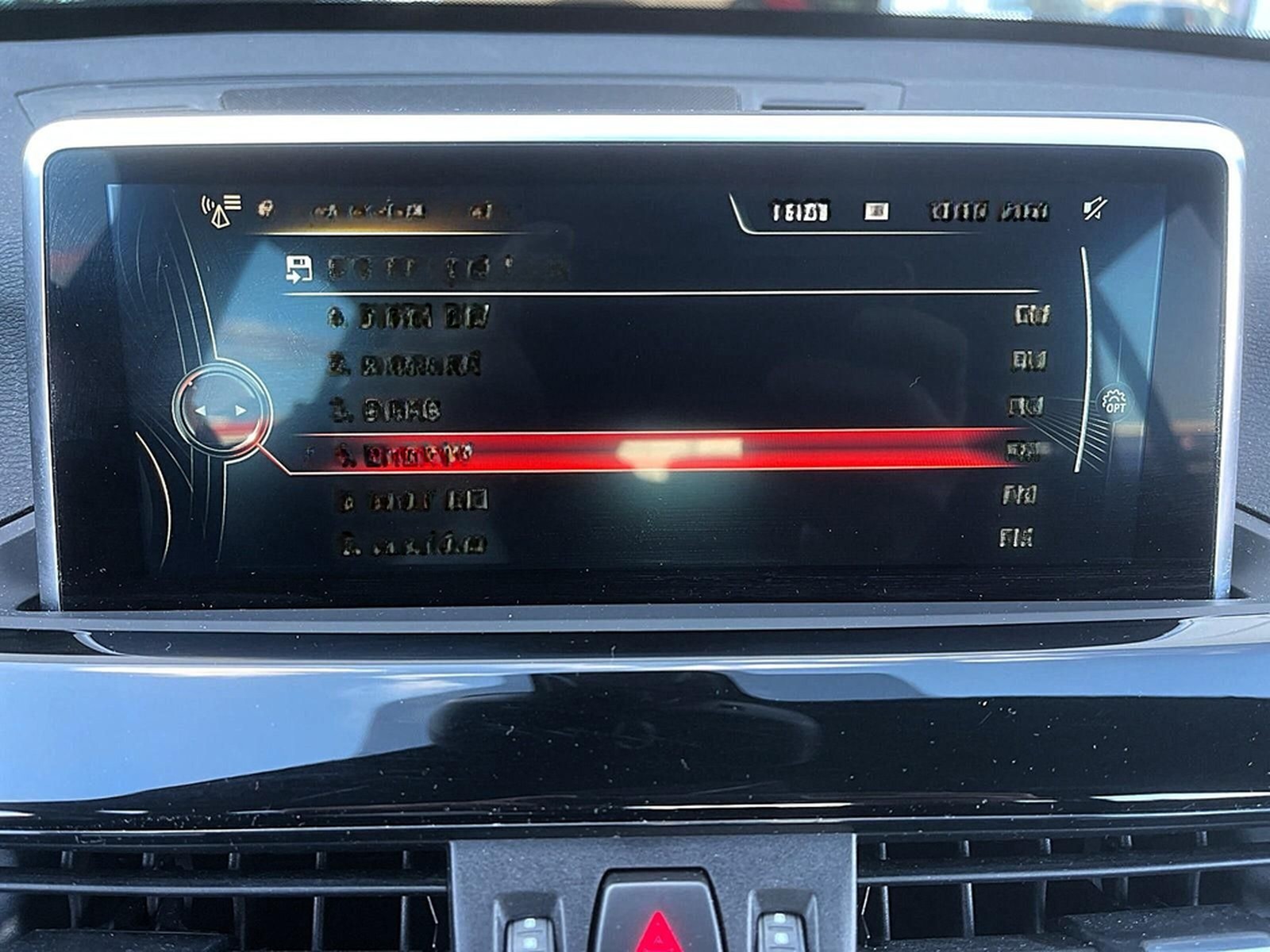 BMW X1 xDrive 25i AUT Sport Line LED HUD PAN NAV RFK foto 27