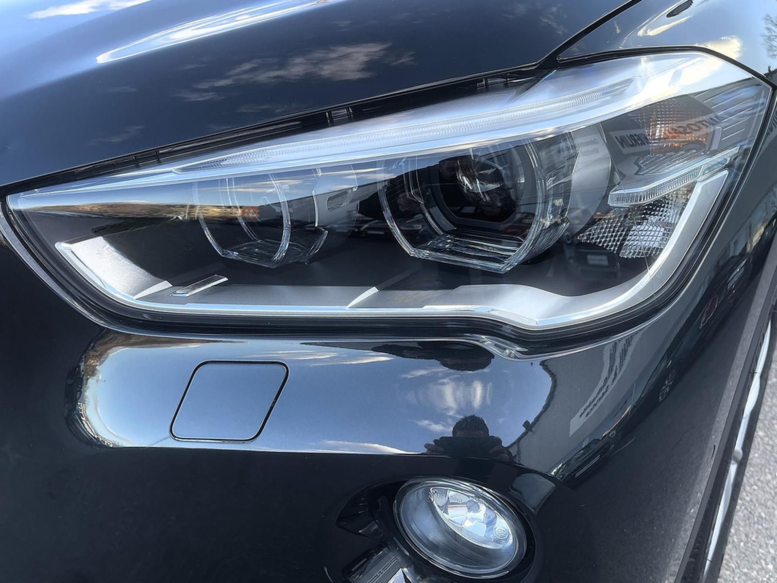 BMW X1 xDrive 25i AUT Sport Line LED HUD PAN NAV RFK foto 37