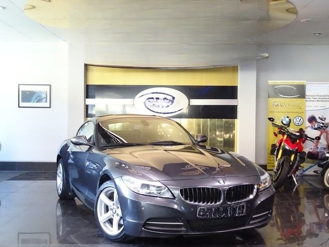 BMW Z4 sDrive 20i Autom.Leder Xenon PDC SHZ Sound foto 2