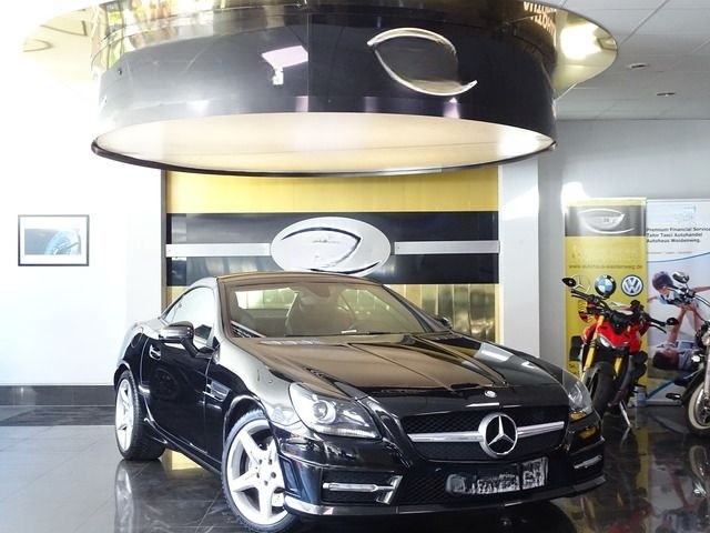 Mercedes-Benz SLK 200 Roadster AMG Line Sport Leder Navi H&K foto 2