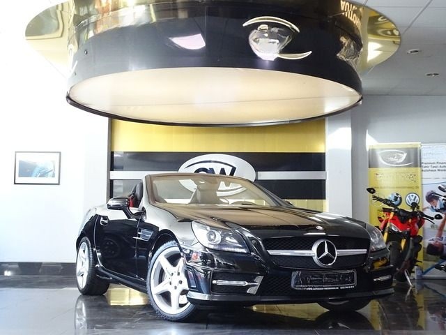 Mercedes-Benz SLK 200 Roadster AMG Line Sport Leder Navi H&K foto 3