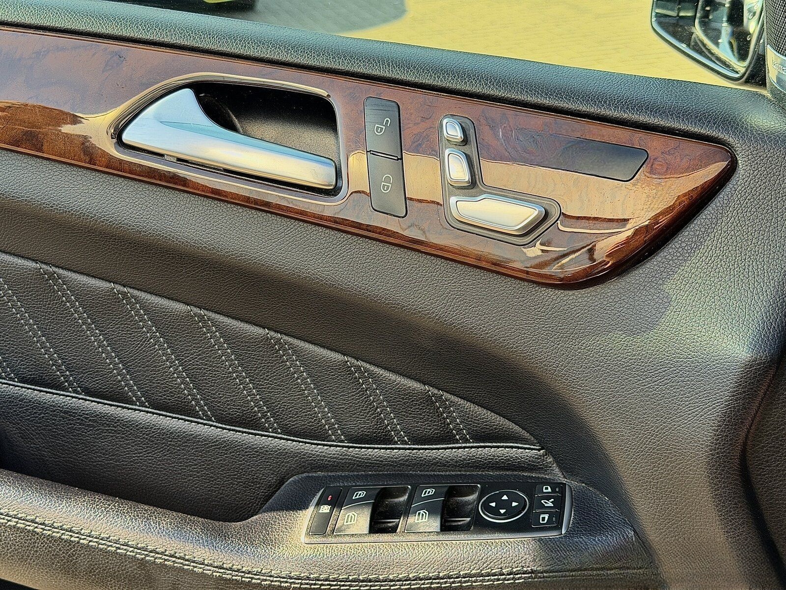 Mercedes-Benz GLE 350 d AMG Line 4Matic MEMORY+NAVI+DISTRONIC foto 20