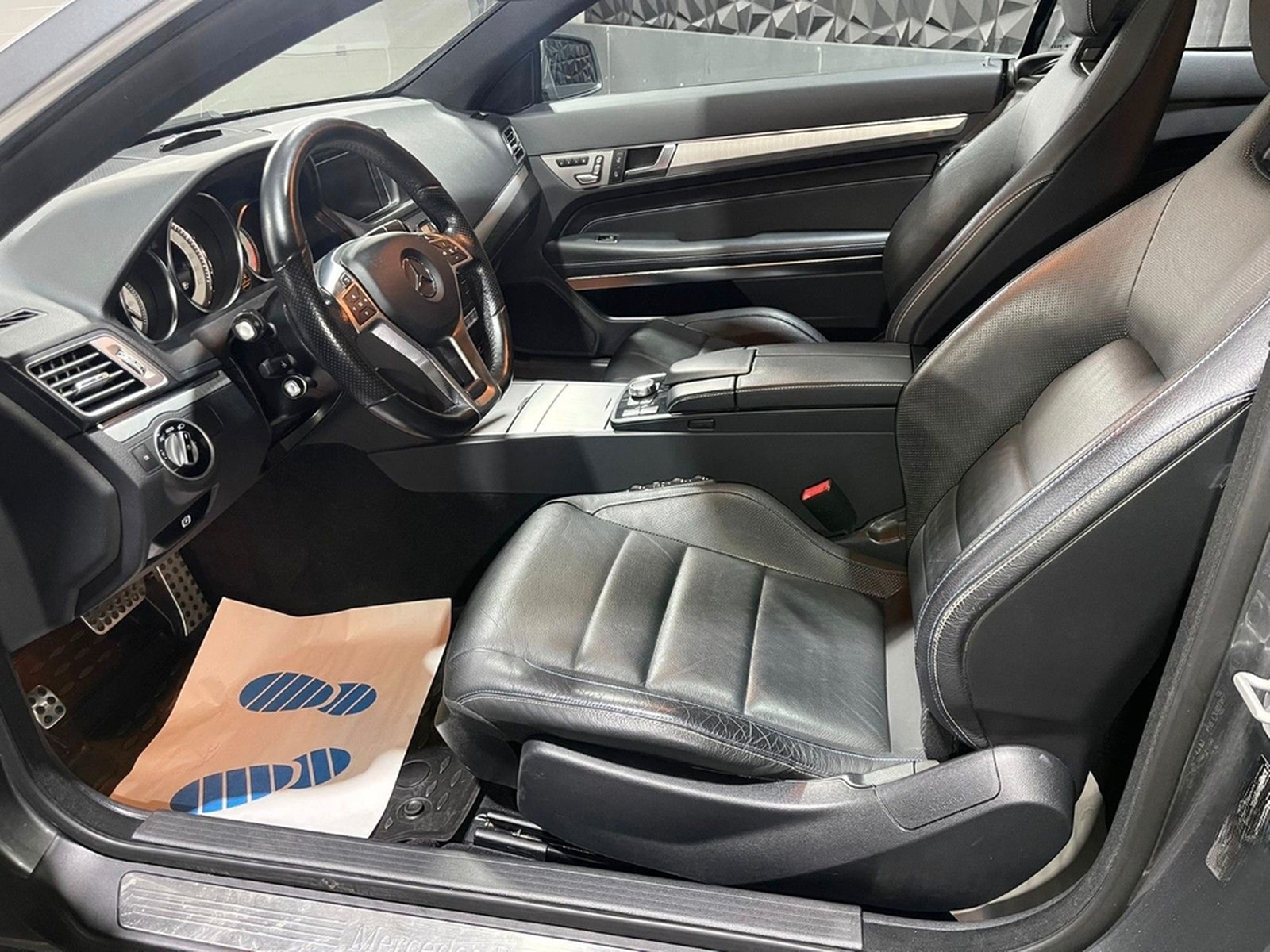 Mercedes-Benz E 200 E Coupe E 200 Sport Edition,  AMG Line foto 17