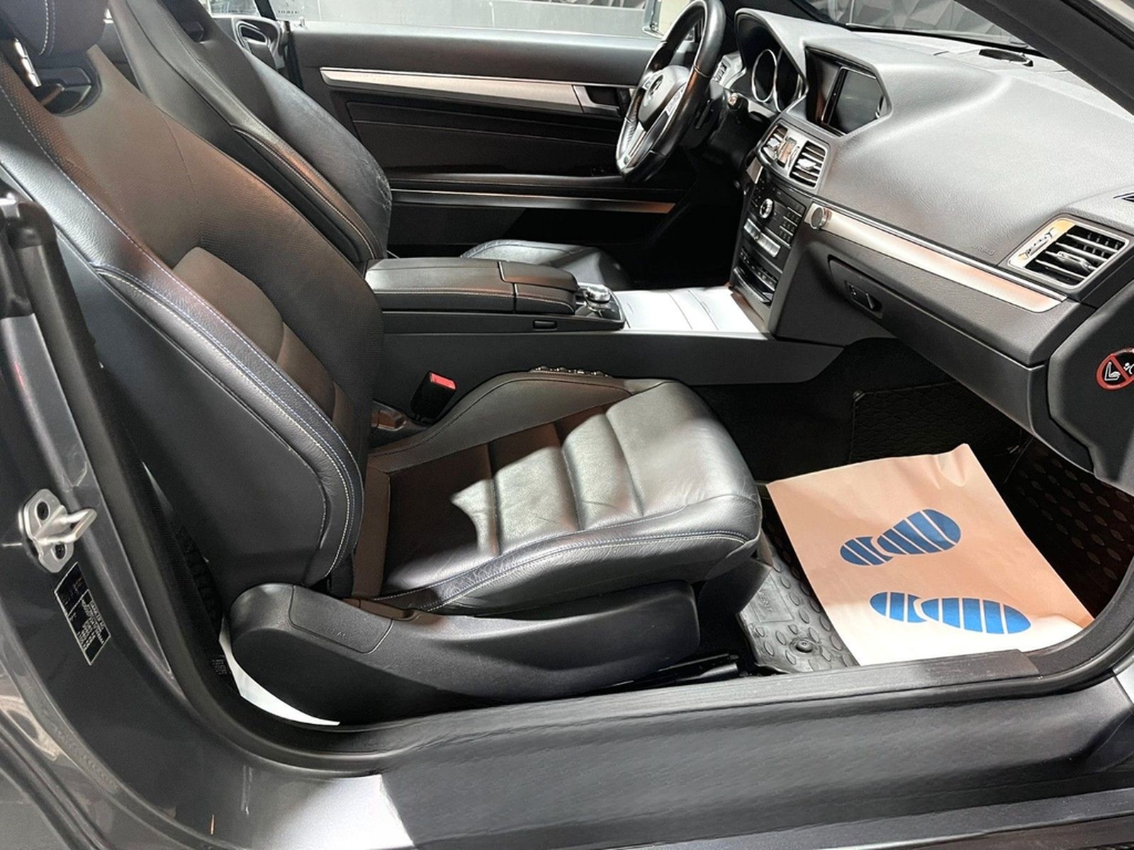 Mercedes-Benz E 200 E Coupe E 200 Sport Edition,  AMG Line foto 18