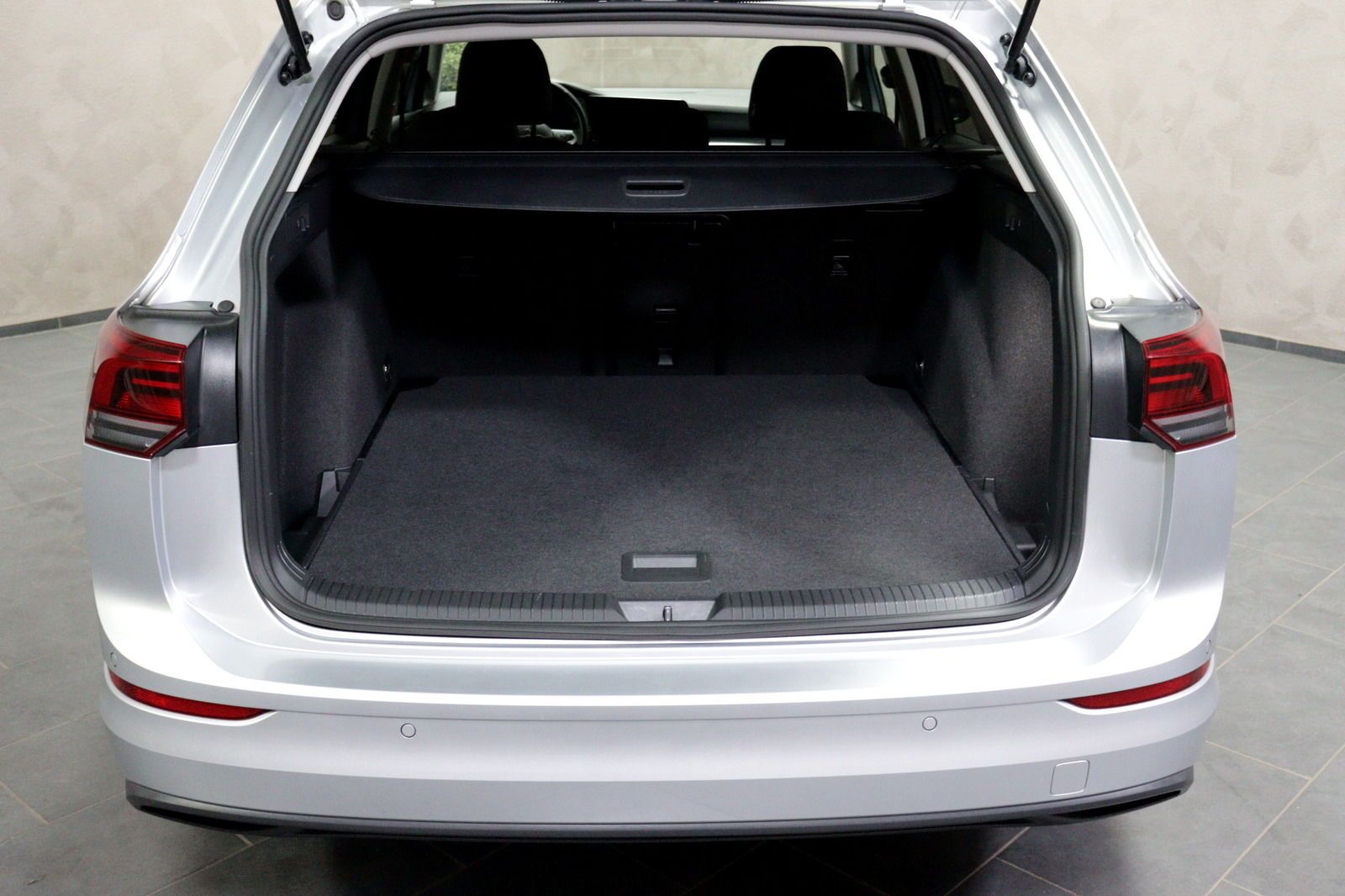 Volkswagen Golf VIII Variant 2.0 TDI DSG Life LED KAMERA foto 23