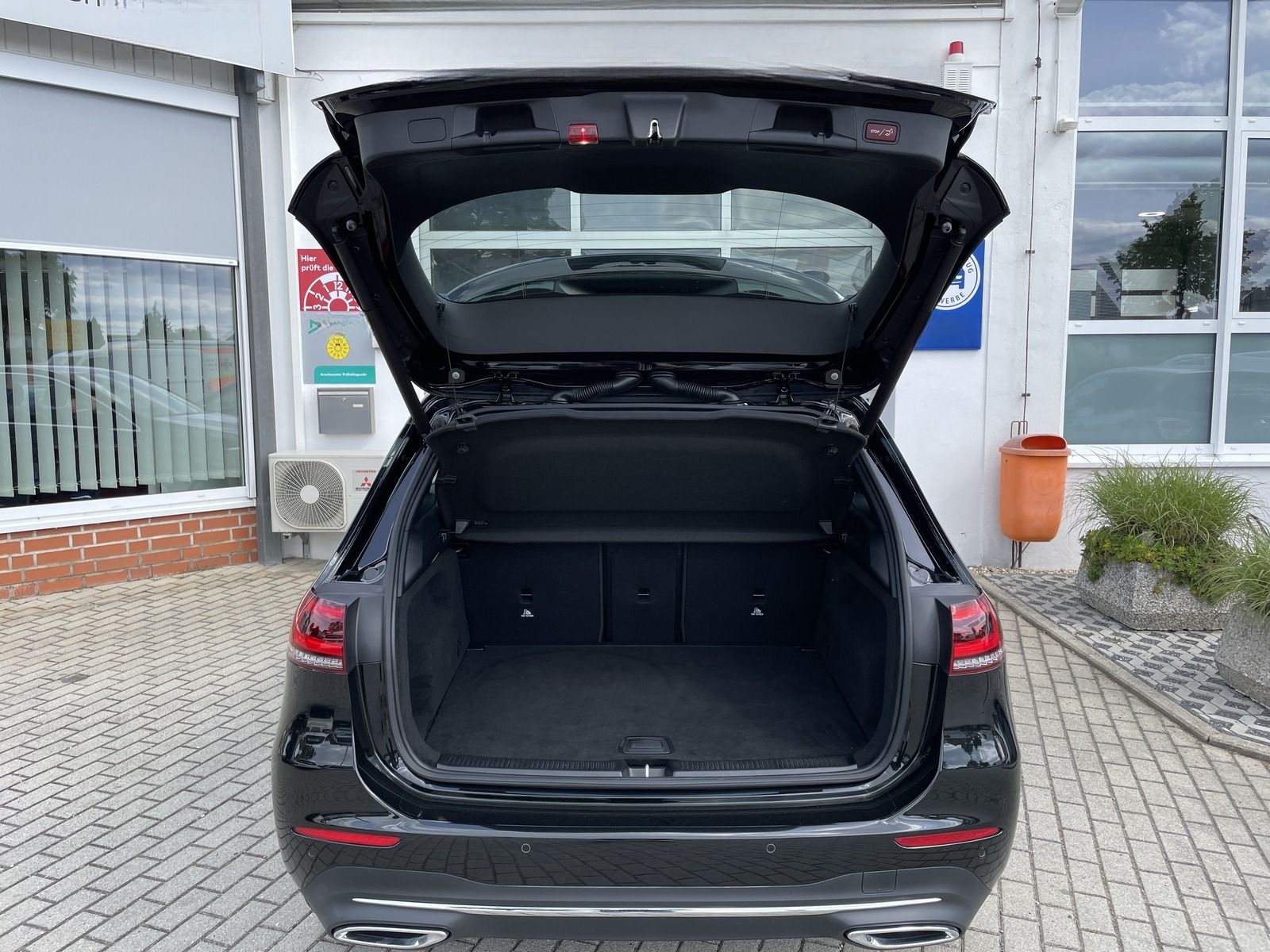Mercedes-Benz B 200 Sondermodell Edition  plus weitere Extras foto 13