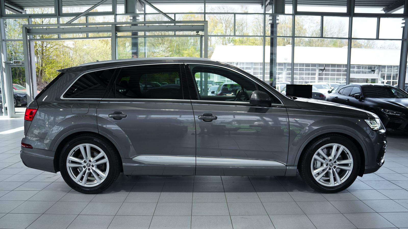 Audi Q7 50 TDI q. S line *7-Sitzer*Pano*AHK*Virtual foto 9