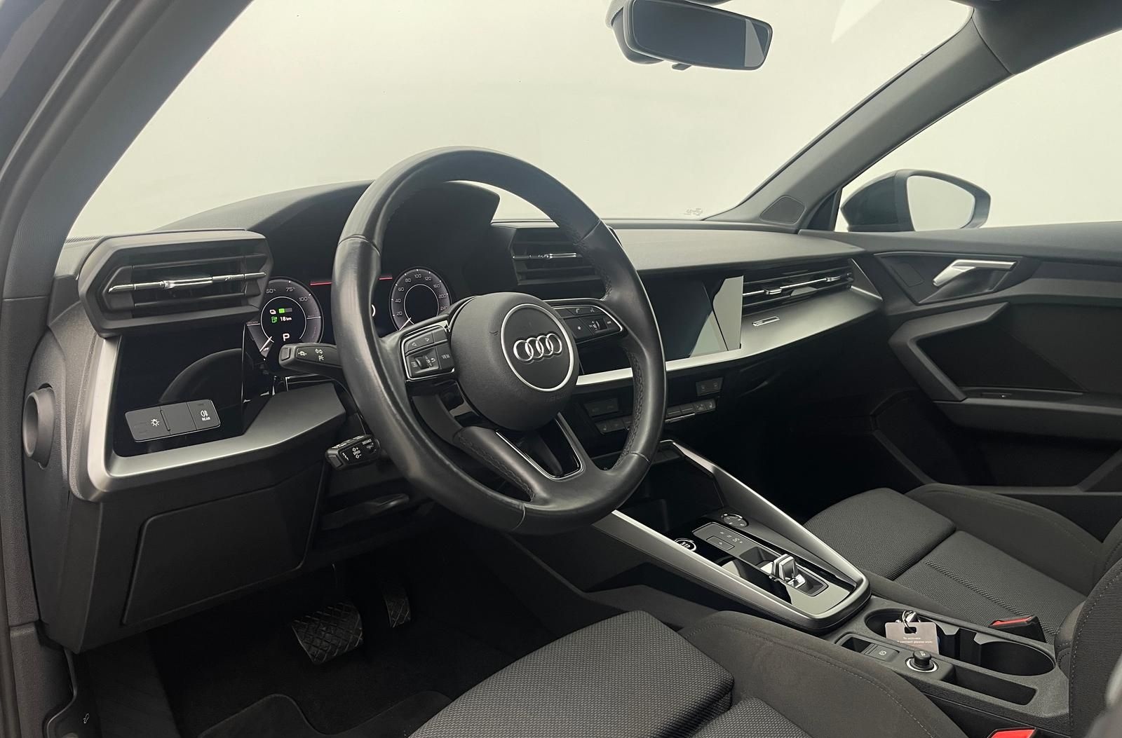 Audi A3 40 TFSI e advanced PARK*TEMP*SHZ*VIRT*CARPLAY foto 12