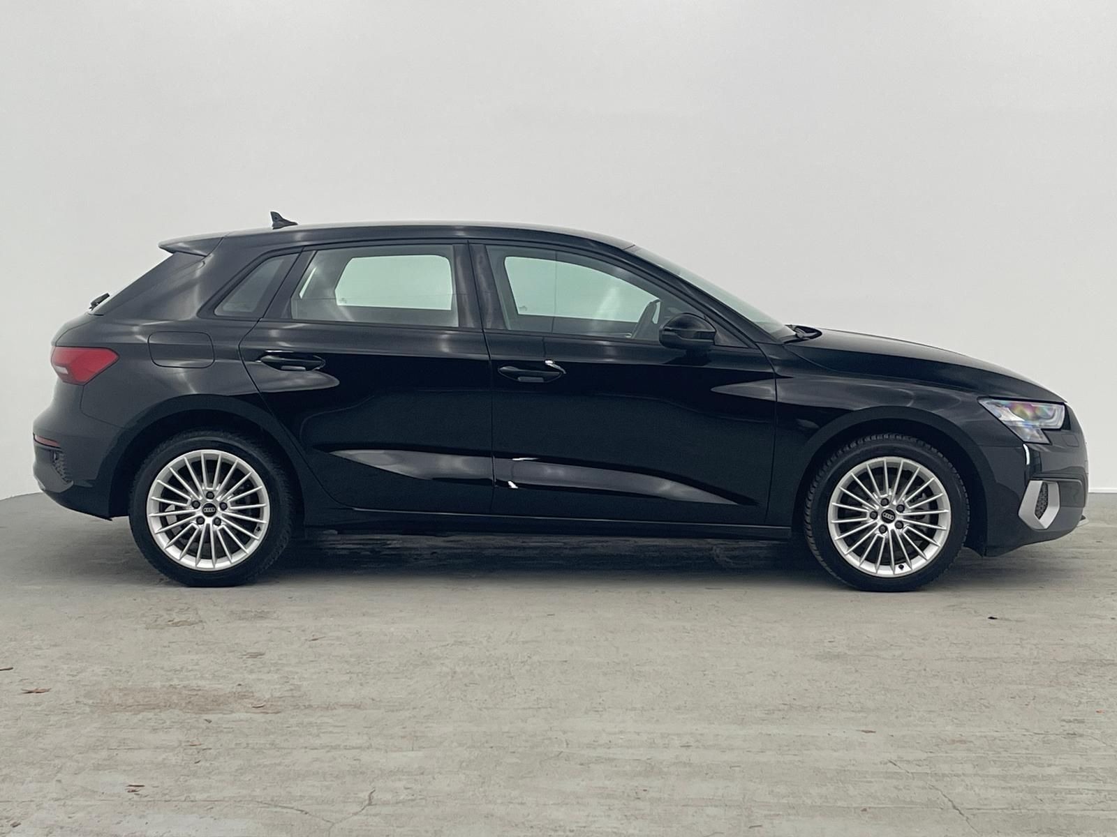 Audi A3 40 TFSI e advanced PARK*TEMP*SHZ*VIRT*CARPLAY foto 6
