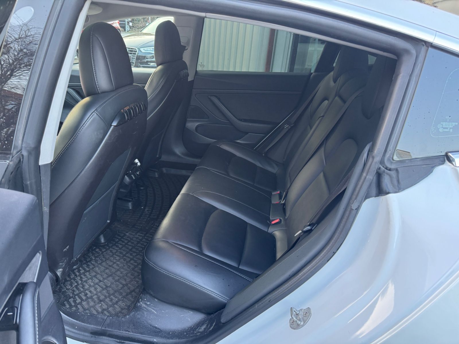 Tesla Model 3 Standard Range Plus RWD 1 Hand Tüv neu foto 12