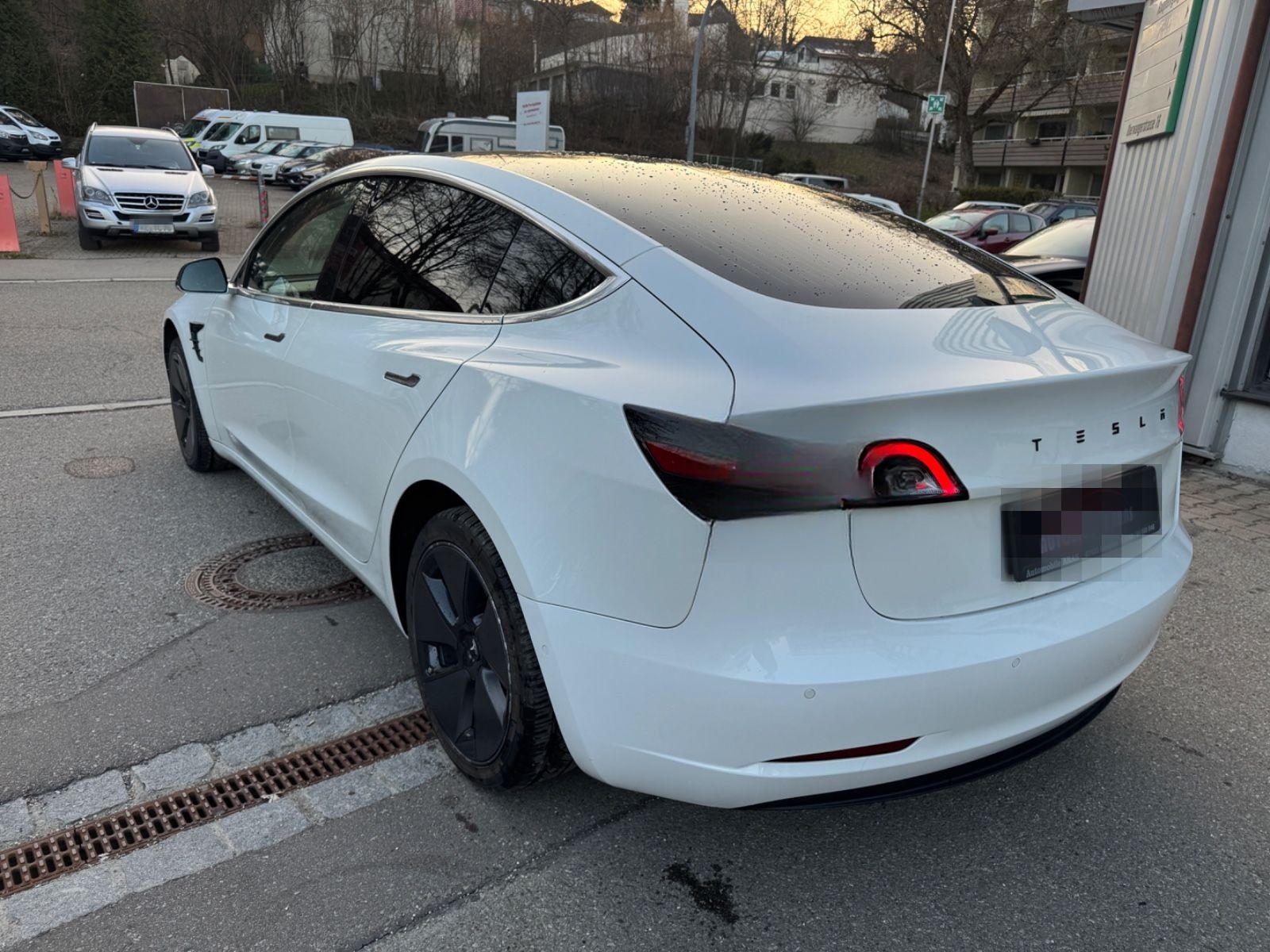 Tesla Model 3 Standard Range Plus RWD 1 Hand Tüv neu foto 7