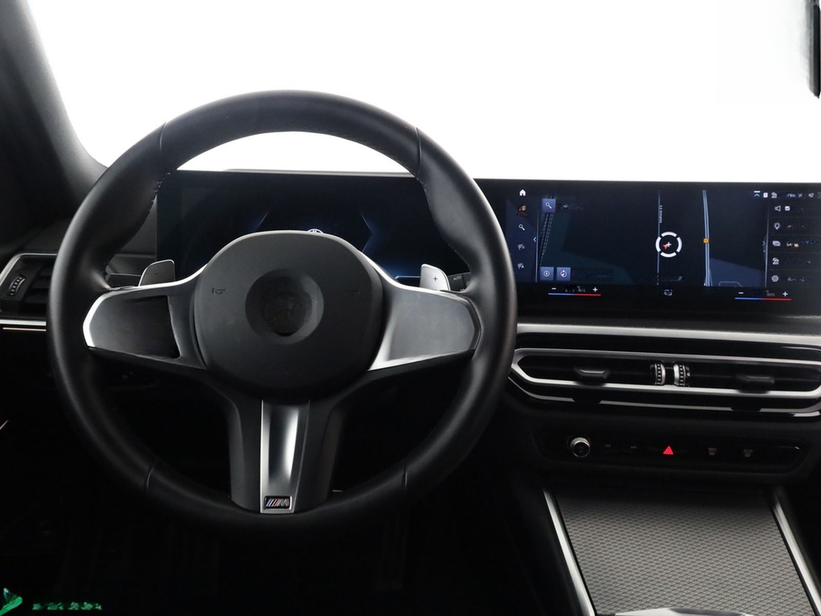 BMW 318 i T M SPORT SHADOW,HEADUP,MEMORY,KAMERA,1.HD foto 14