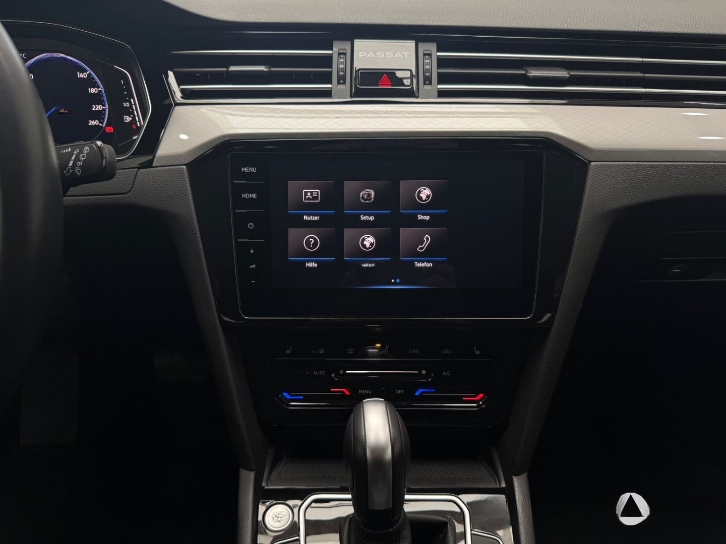 Volkswagen Passat Variant Business /CAM /NAVI /LED / foto 10