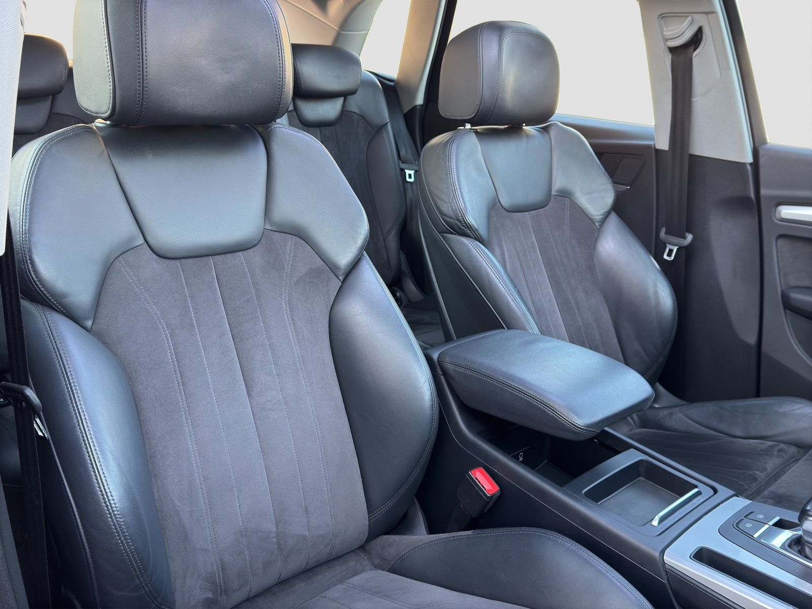 Audi Q5 QUATTRO S-TRONIC PANO+KAMERA+AHK+TEMPO+SHZ foto 15