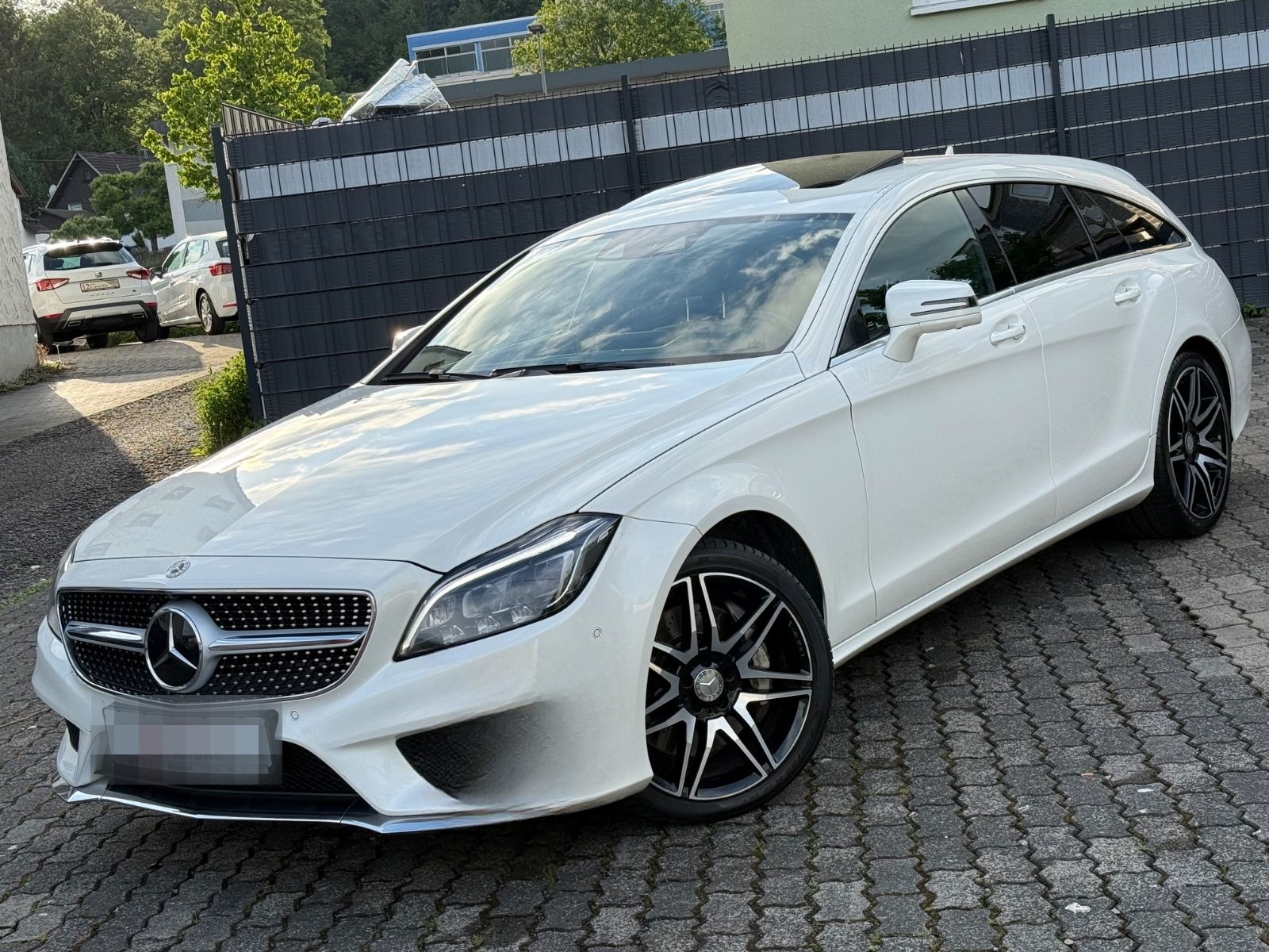 Mercedes-Benz CLS Shooting Brake CLS 500  4Matic AMG foto 3