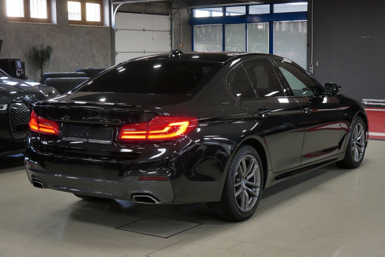 BMW 530d xDrive Limousine M Sport HuD TOP Zustand foto 5
