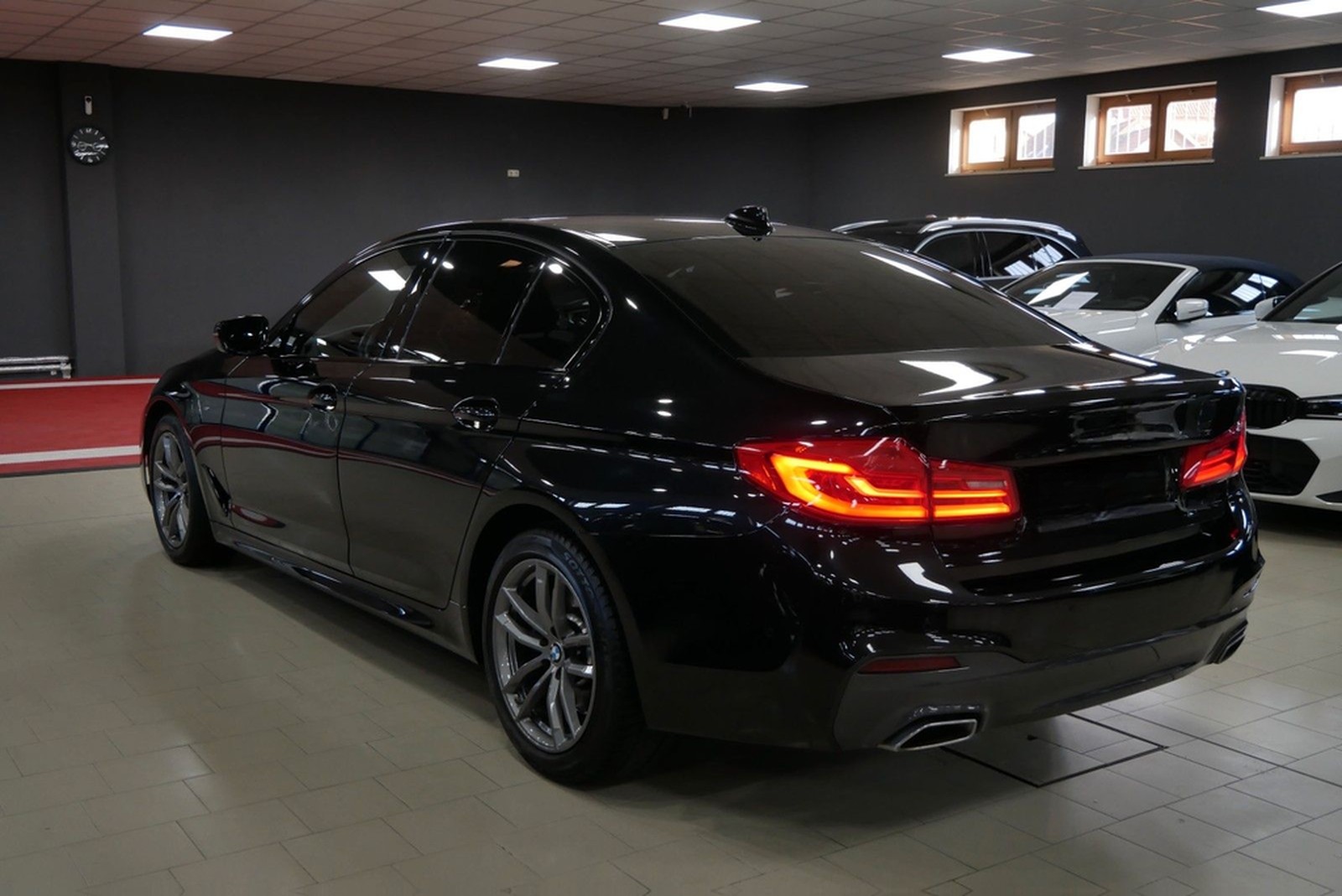 BMW 530d xDrive Limousine M Sport HuD TOP Zustand foto 7