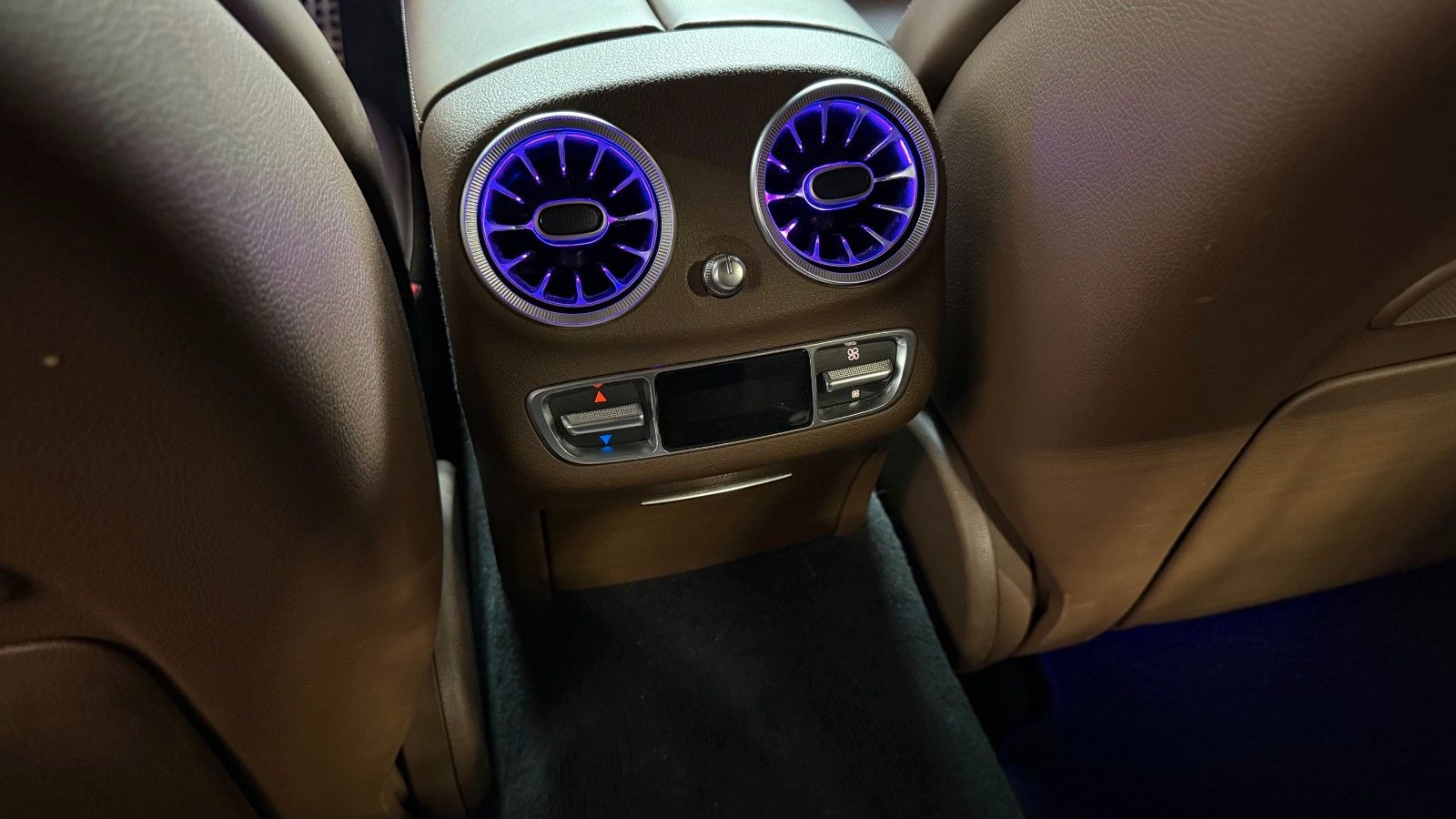 Mercedes-Benz E 63 AMG S 4Matic+ MBEAM-BURM-STD.HZ-360°-DTR+ foto 23