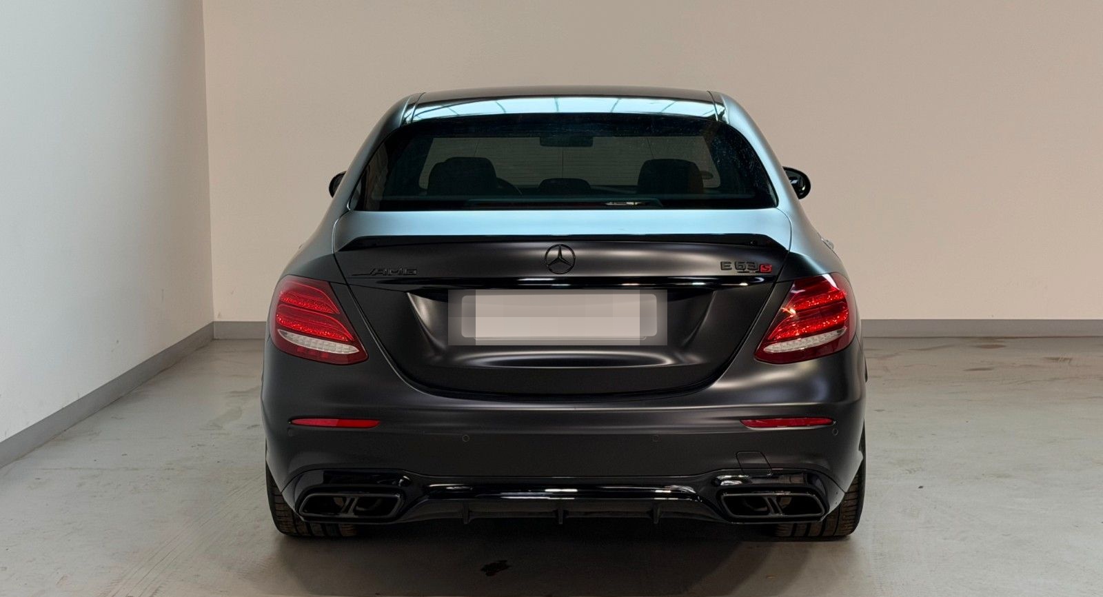 Mercedes-Benz E 63 AMG S 4Matic+ MBEAM-BURM-STD.HZ-360°-DTR+ foto 4