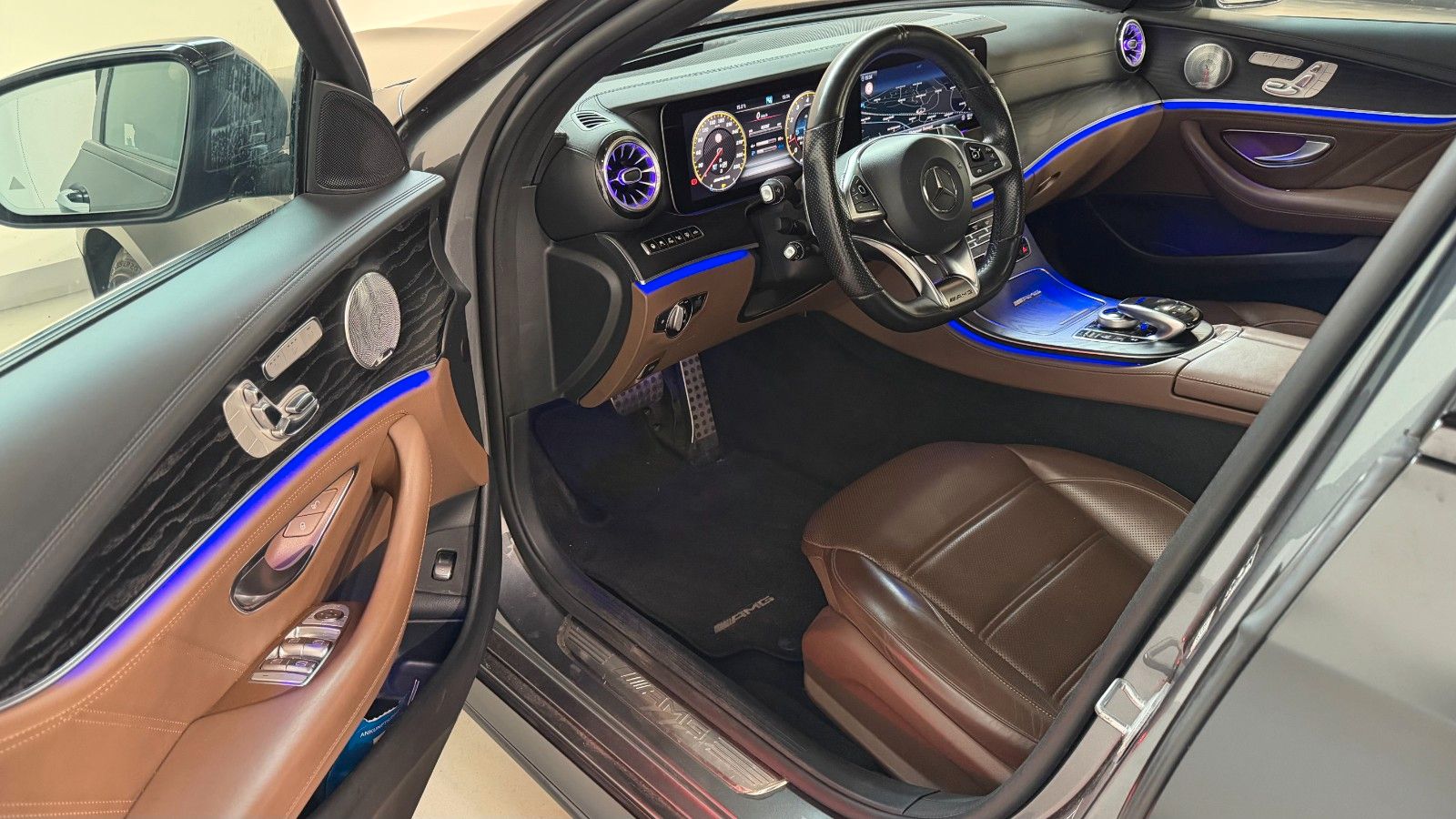 Mercedes-Benz E 63 AMG S 4Matic+ MBEAM-BURM-STD.HZ-360°-DTR+ foto 9