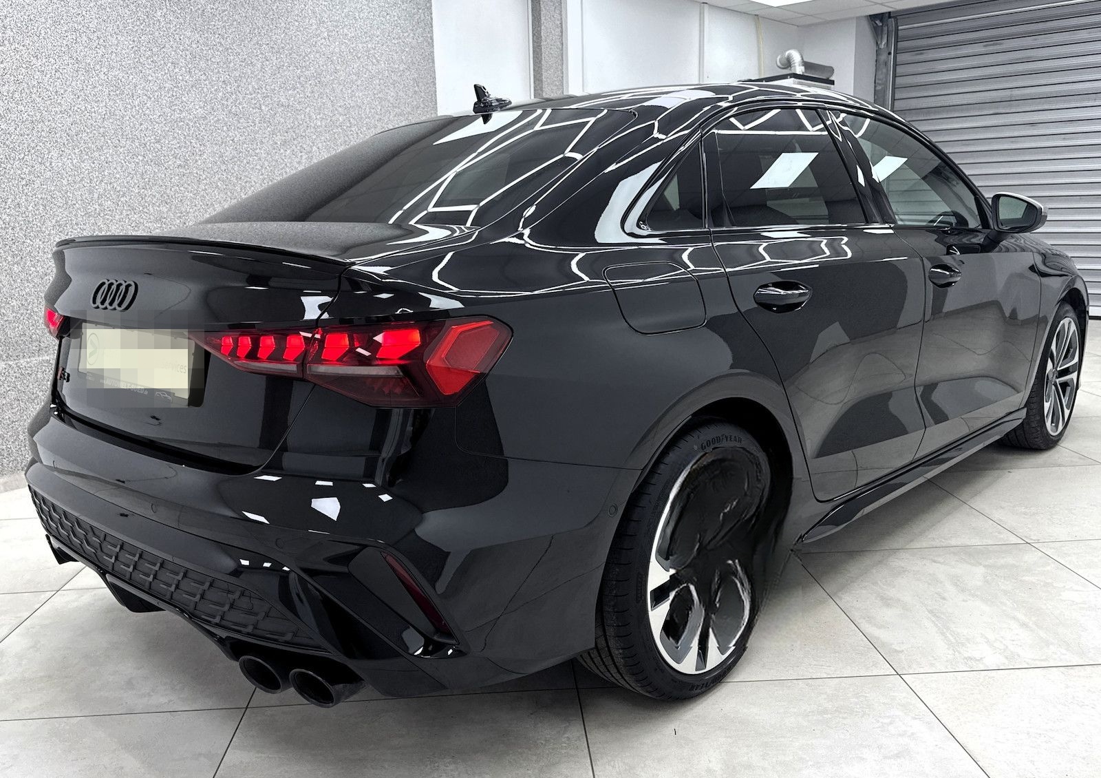 Audi S3 Limousine 2.0 TFSi Q Black+ HUD RCam Sonos Ma foto 17