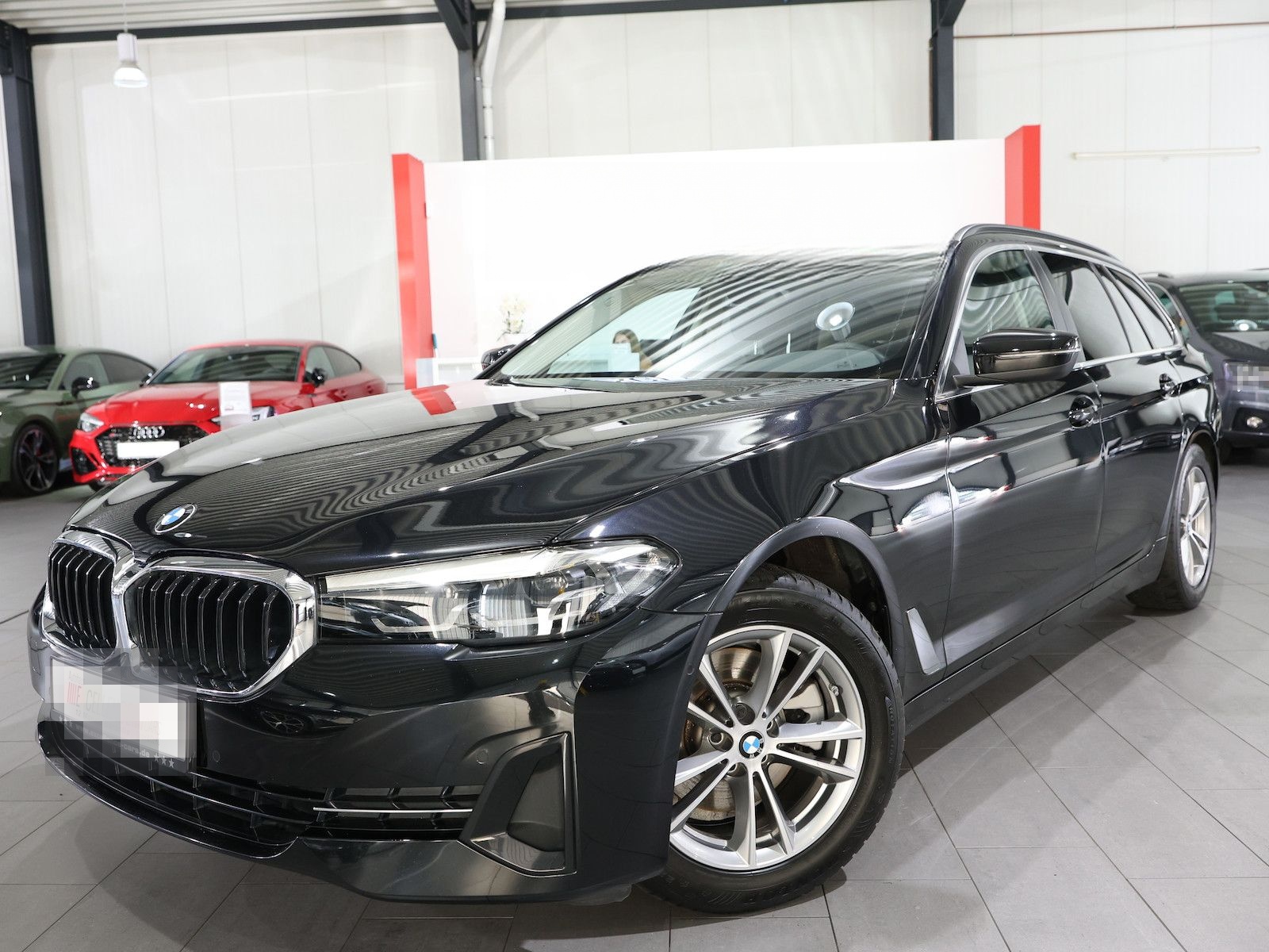 BMW 520d Touring xDrive BUSINESS / VOLL-LEDER / LED foto 3