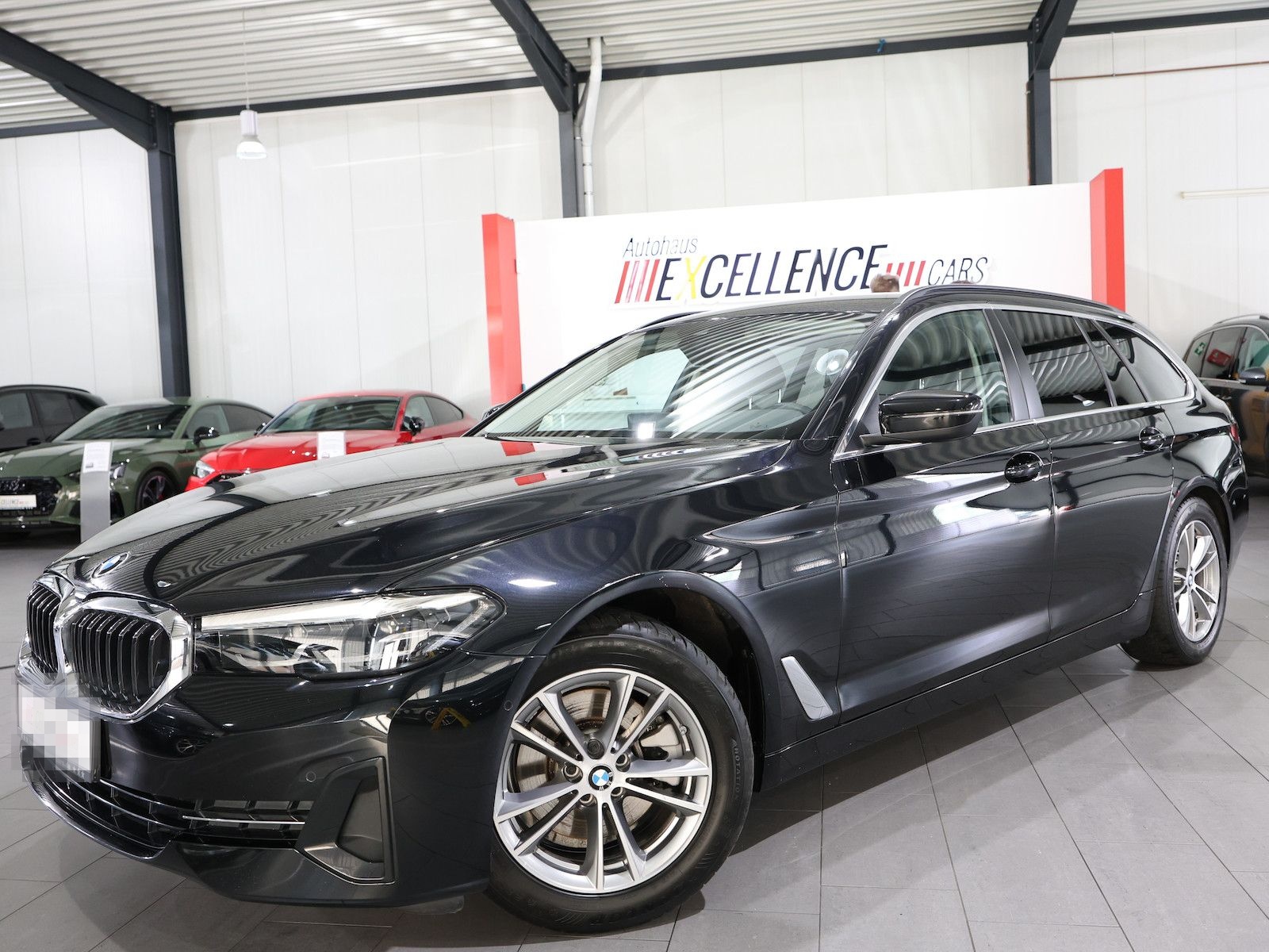 BMW 520d Touring xDrive BUSINESS / VOLL-LEDER / LED foto 4
