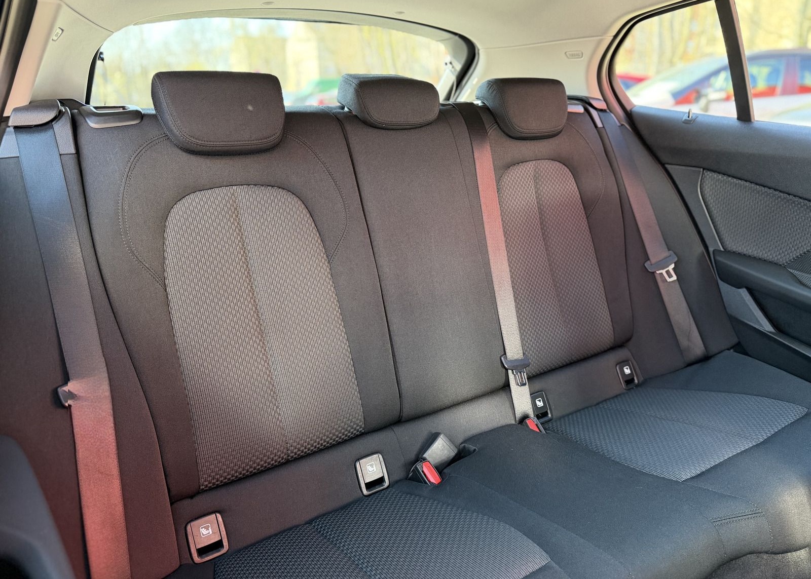 BMW 118 i 1.Hand''Comfort-Paket''Advantage'' foto 19