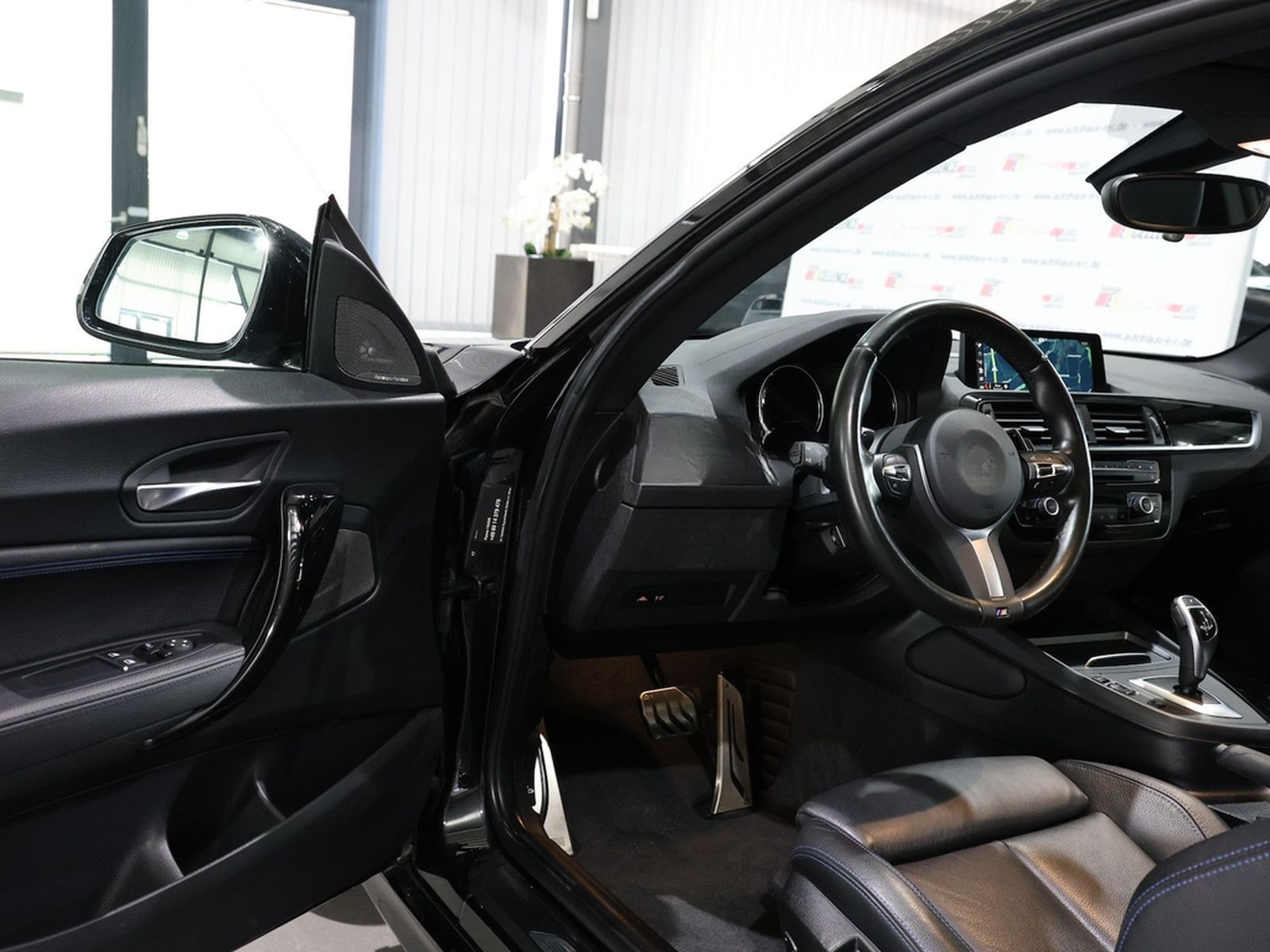 BMW 120i M-SPORT EDITION SHADOW LED,LEDER,NAVI-KAM foto 12
